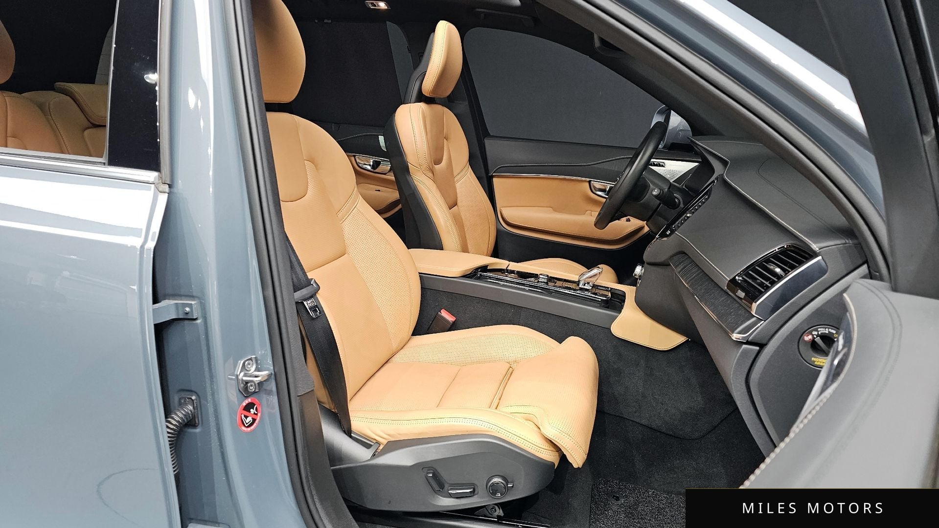 Volvo XC90 2021 — миниатюра 11