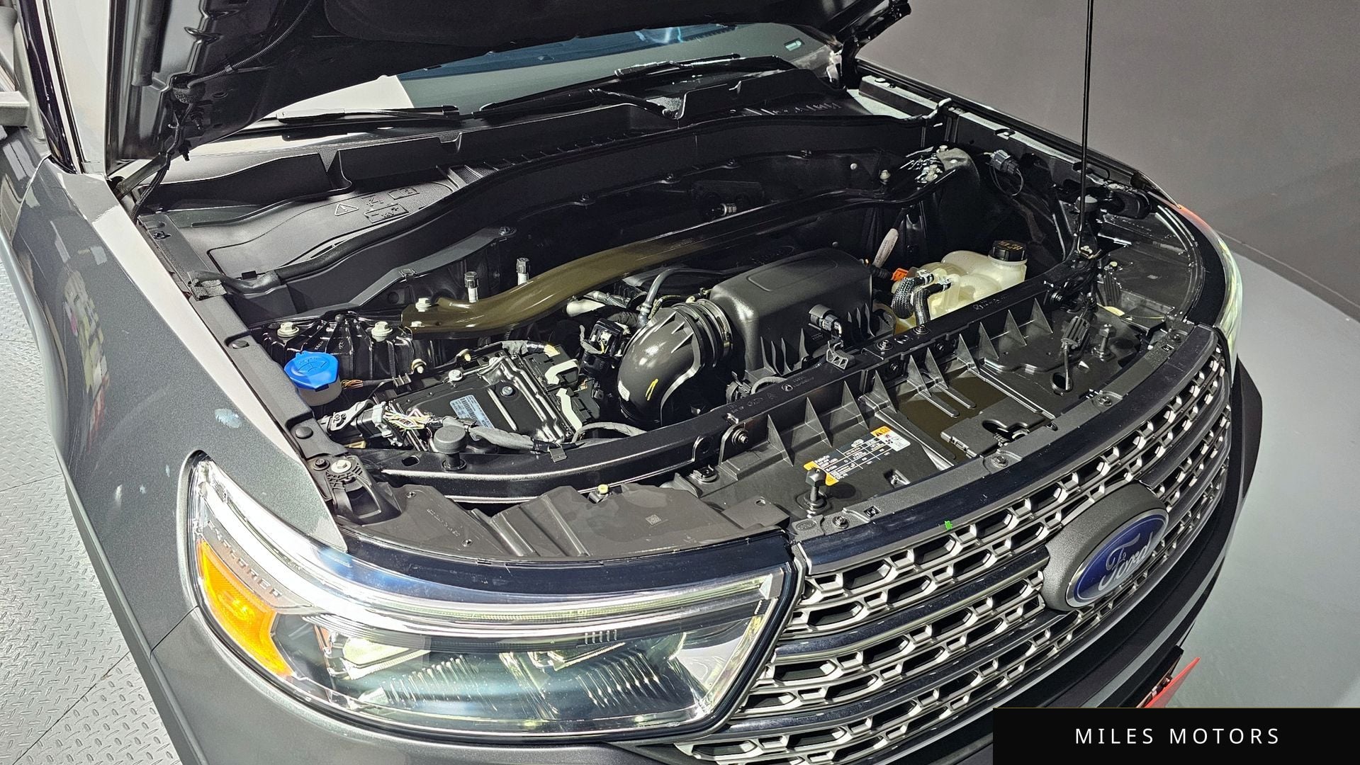Ford Explorer 2020 — миниатюра 6