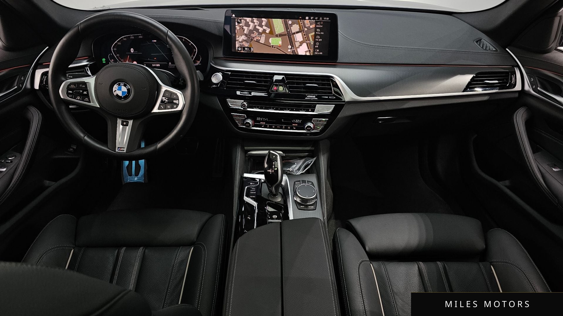 BMW 5 Series (G30) 2023 — миниатюра 7