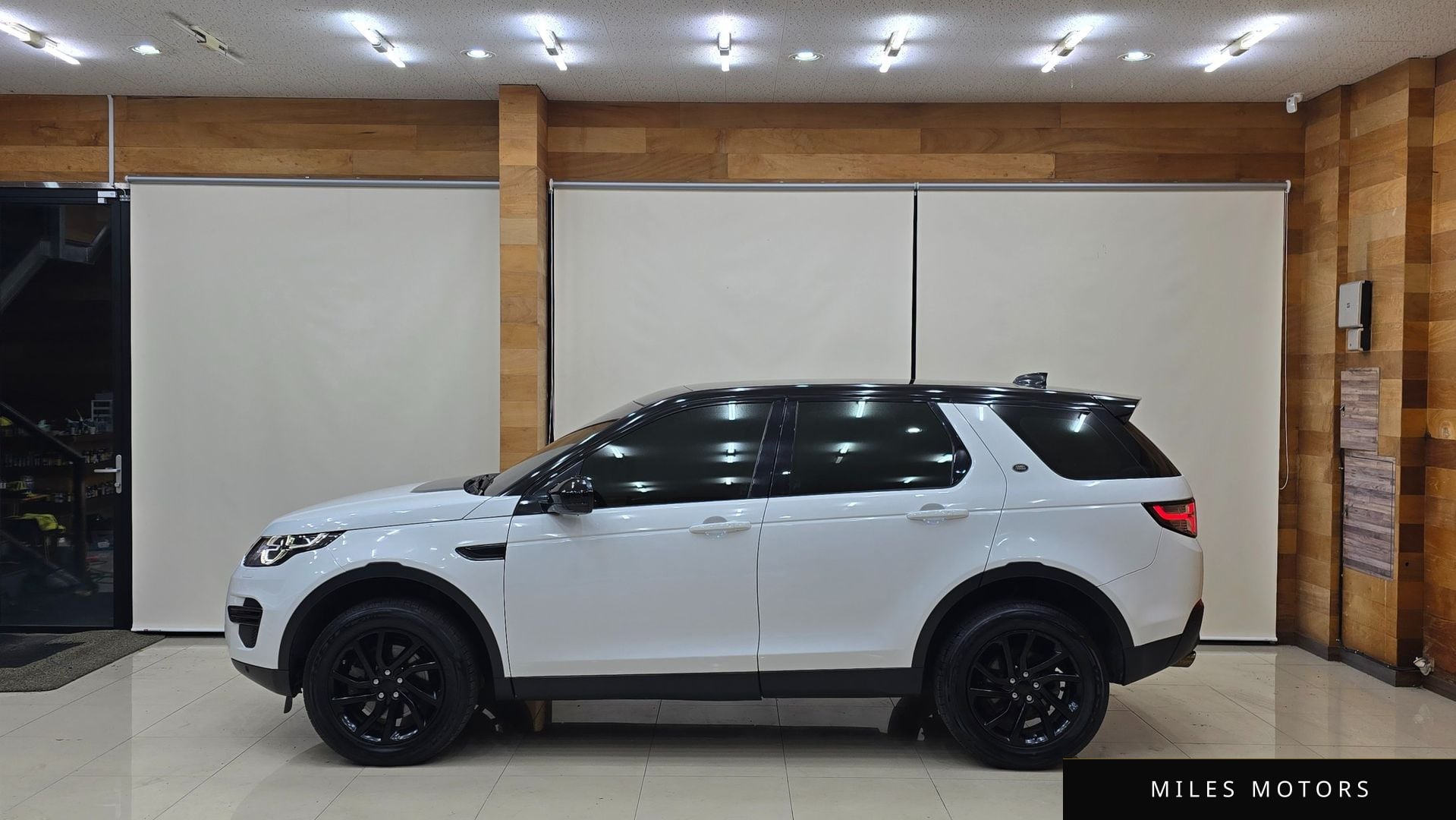 Land Rover Discovery Sport 2018 — миниатюра 5