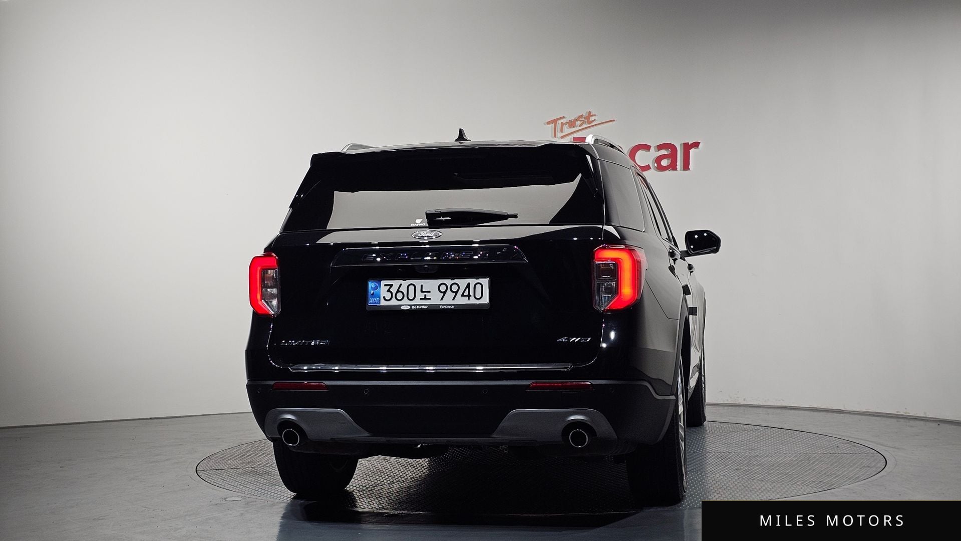 Ford Explorer 2022 — миниатюра 4