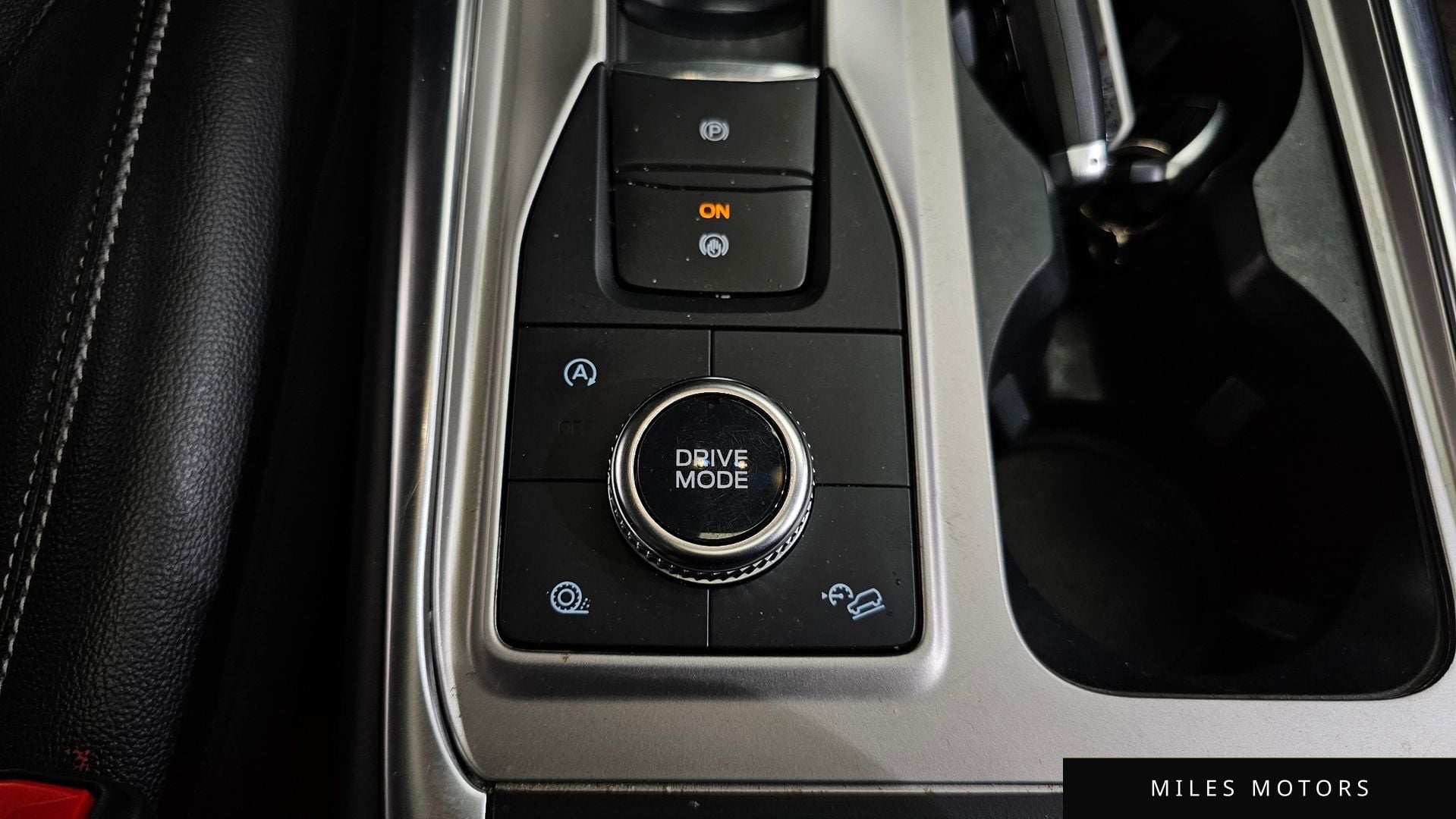 Ford Explorer 2022 — миниатюра 29