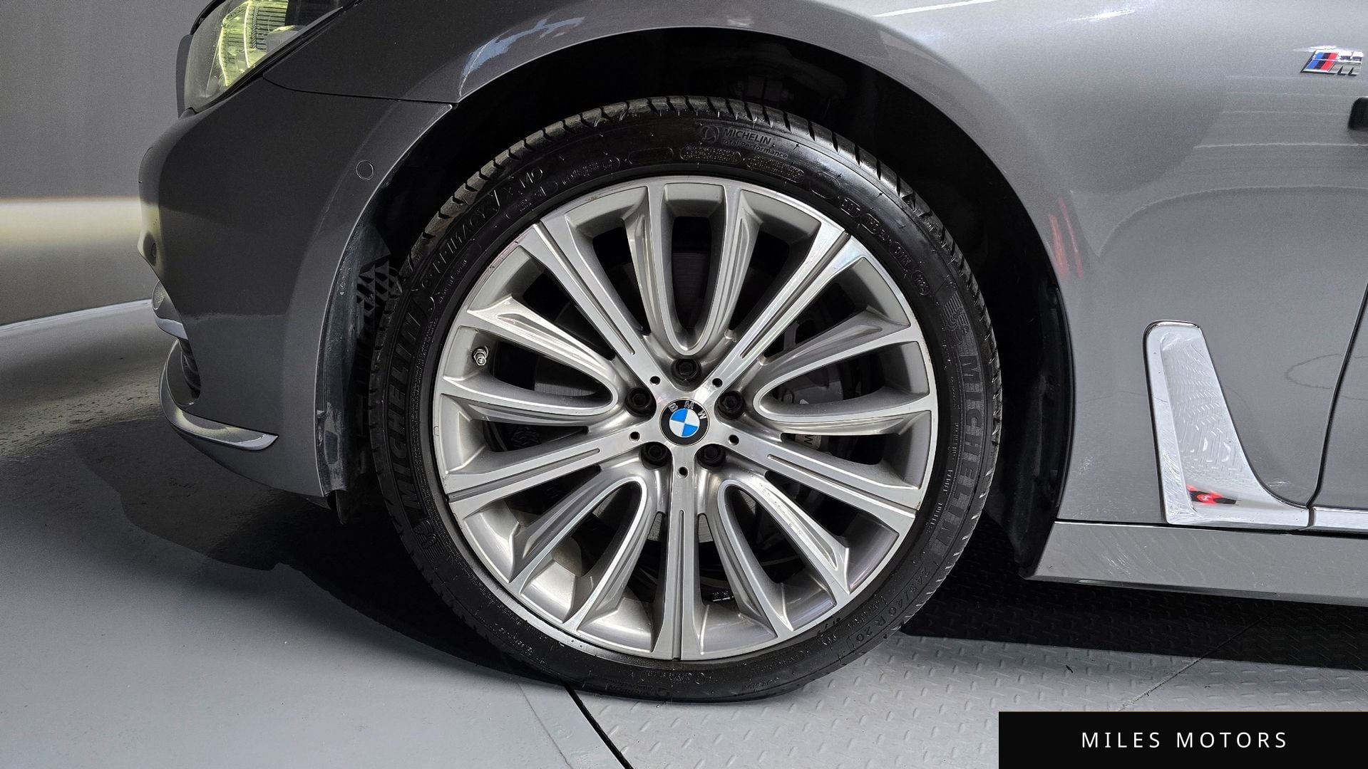 BMW 7 Series (G11) 2016 — миниатюра 5