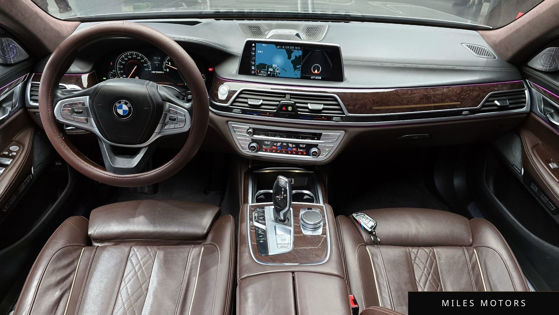 BMW 7 Series (G11) 2016 — миниатюра 7
