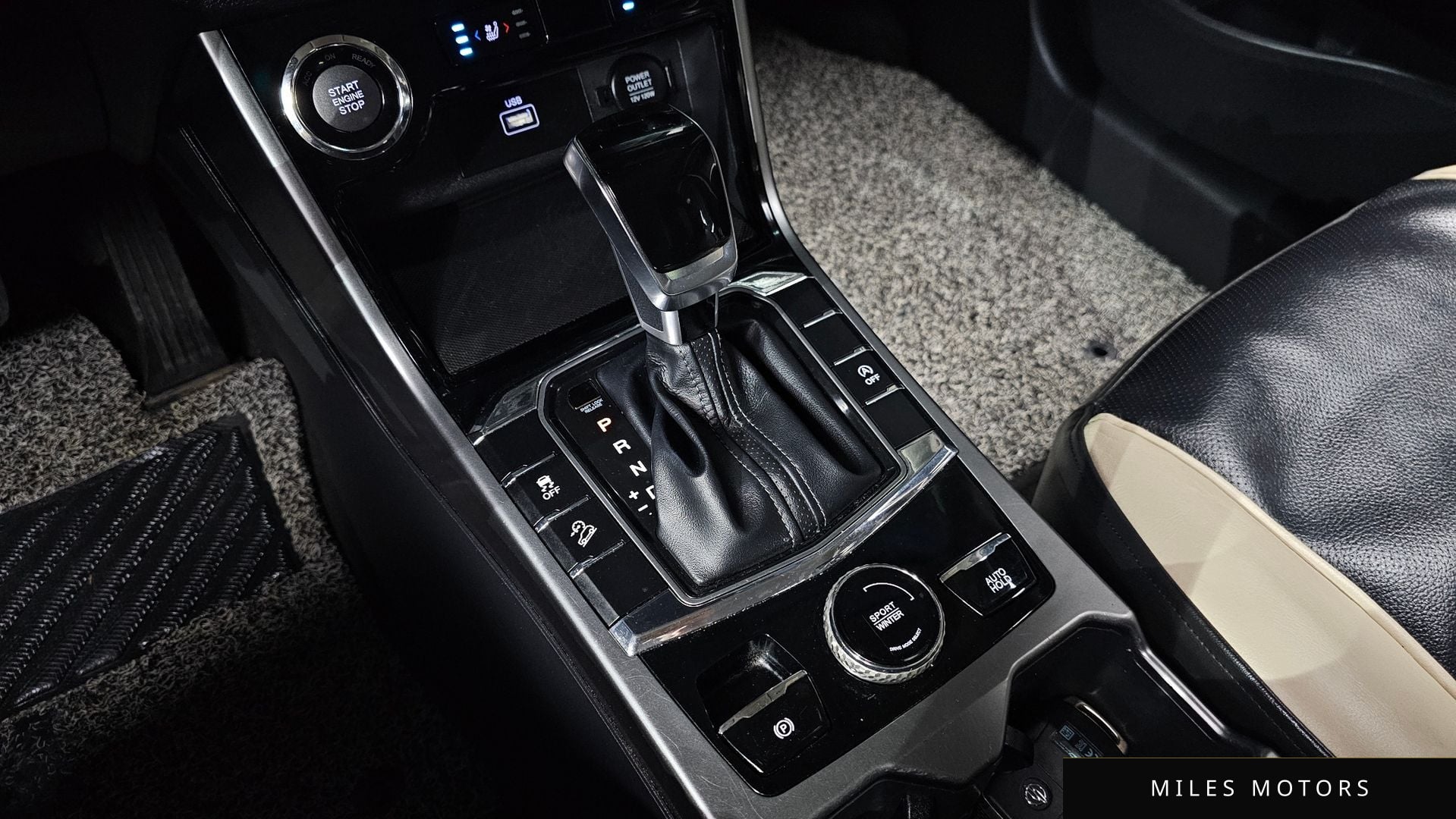 KG Mobility Beautiful Korando 2021 — миниатюра 12