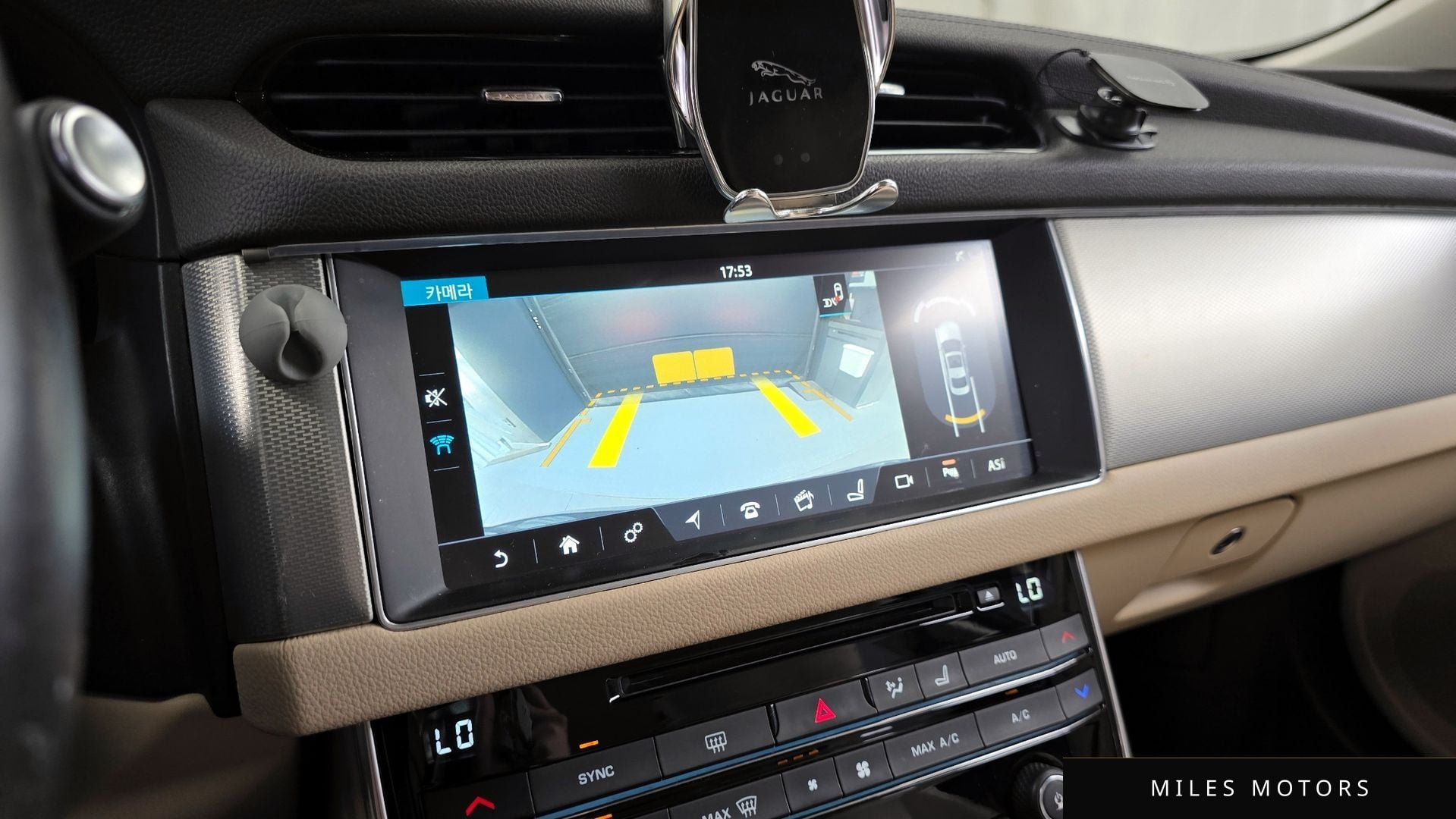 Jaguar XF (X260) 2017 — миниатюра 15