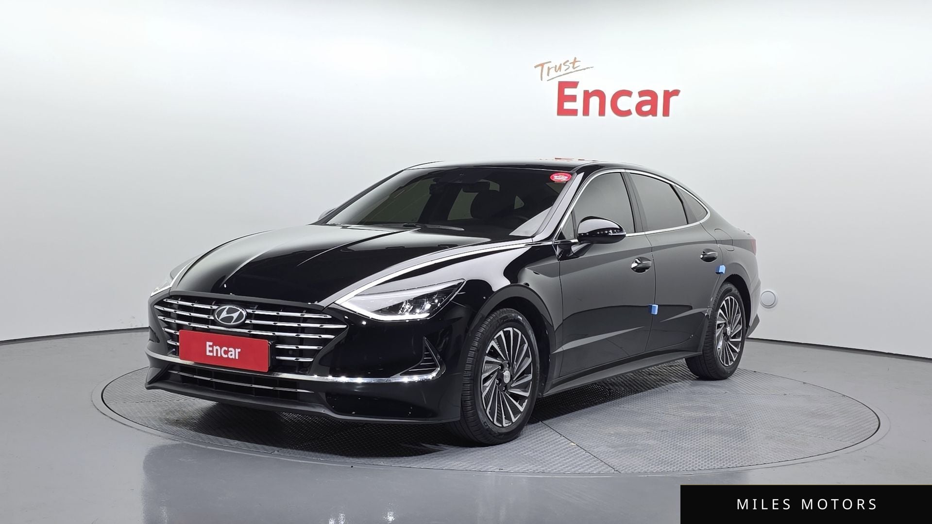 Hyundai Sonata 2022 — фото 1 из 12