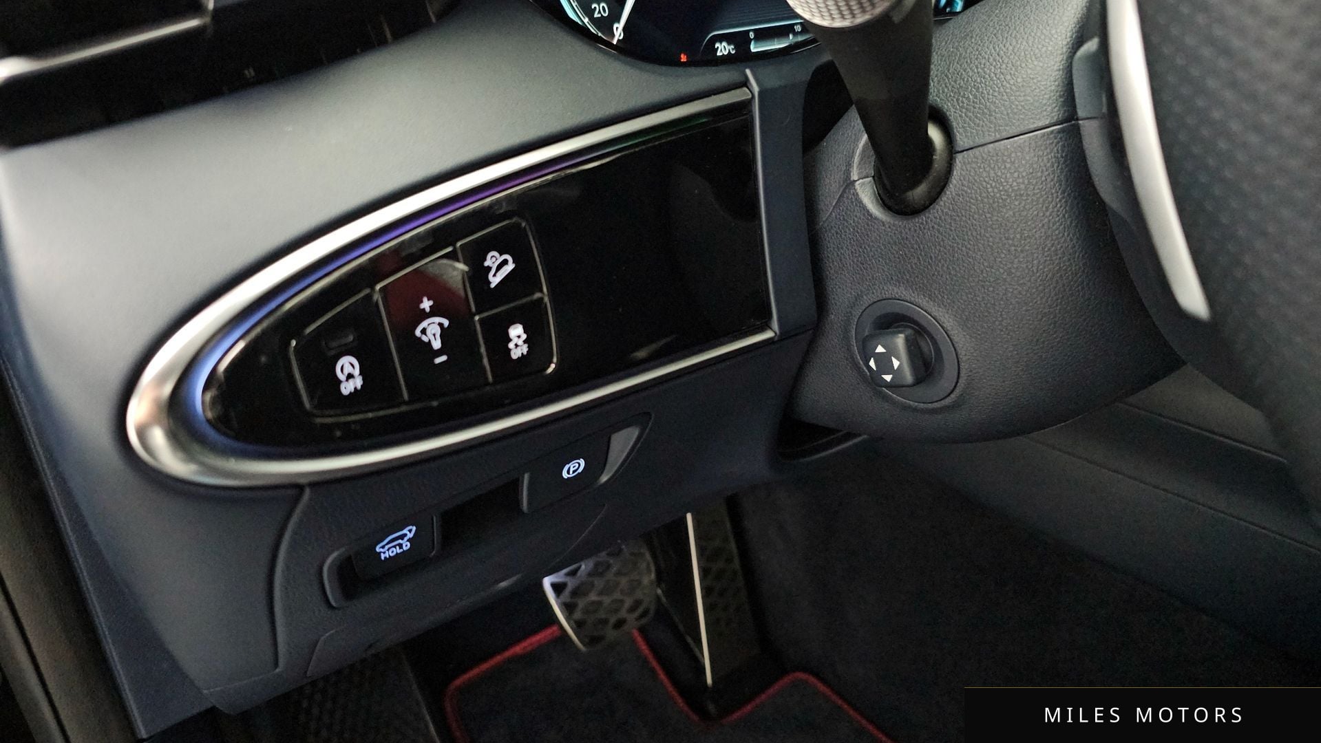 Genesis GV70 2024 — миниатюра 24