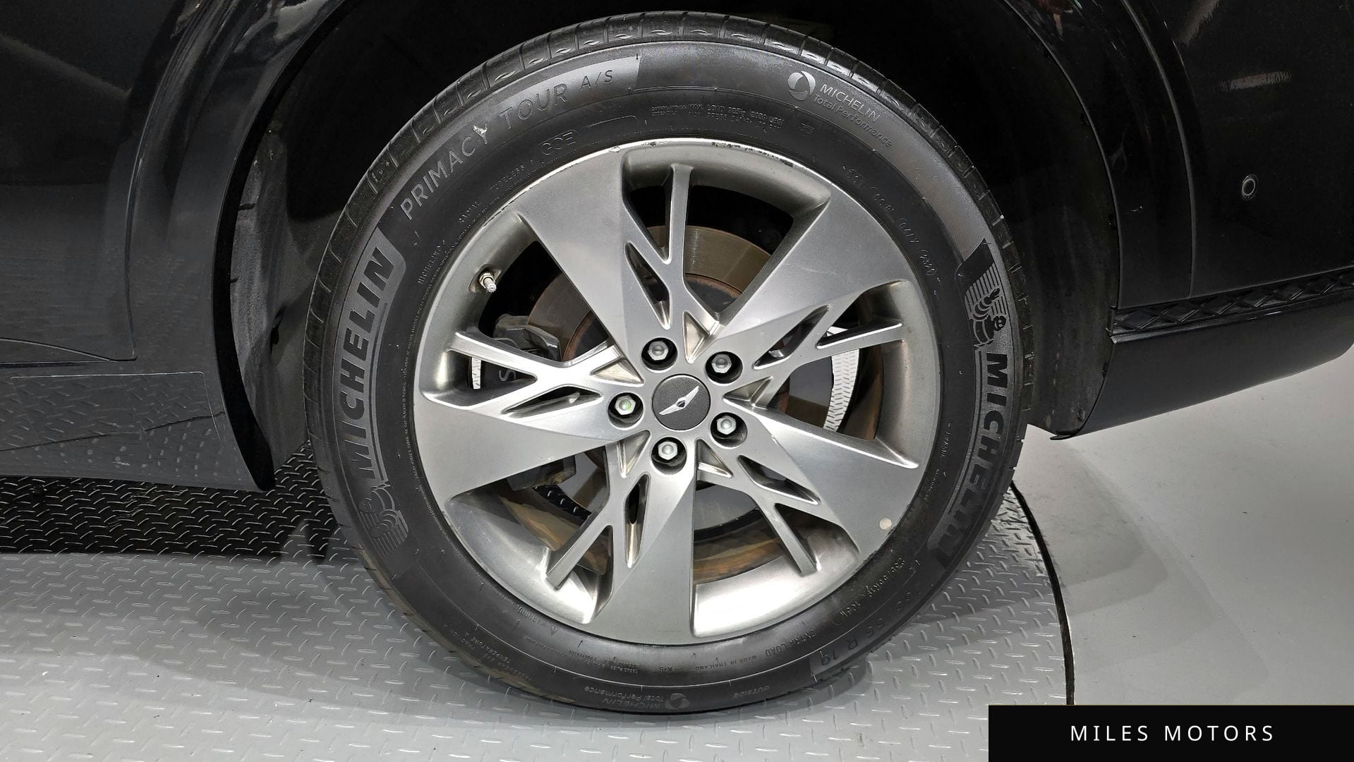 Genesis GV70 2024 — миниатюра 7
