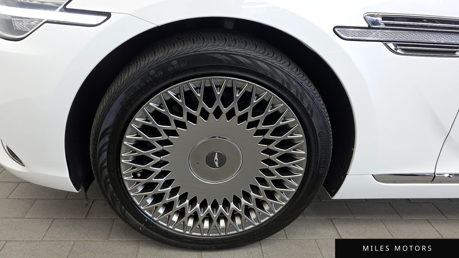 Genesis G90 2021 — миниатюра 5