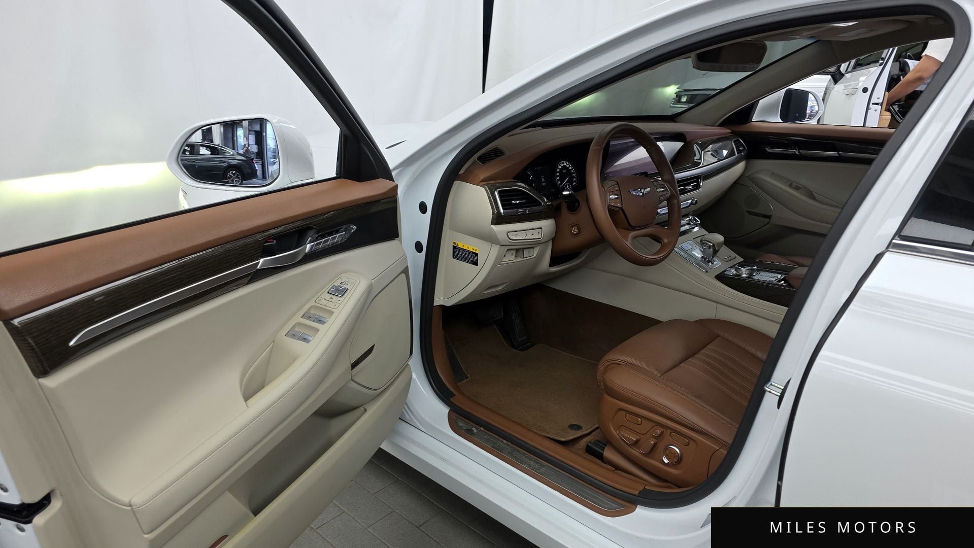 Genesis G90 2021 — миниатюра 13