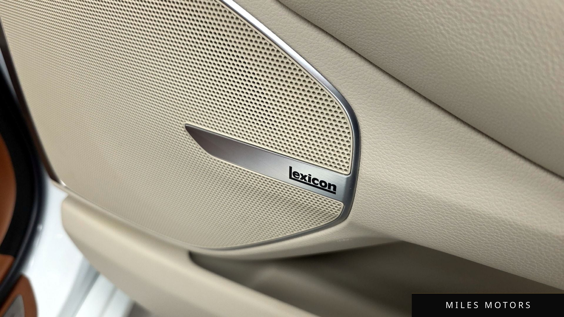 Genesis G90 2021 — миниатюра 32