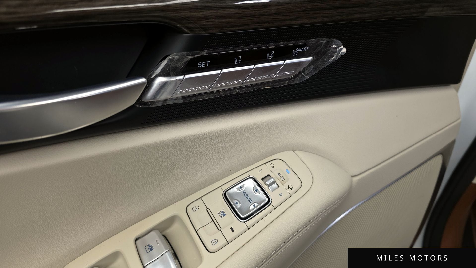 Genesis G90 2021 — миниатюра 34