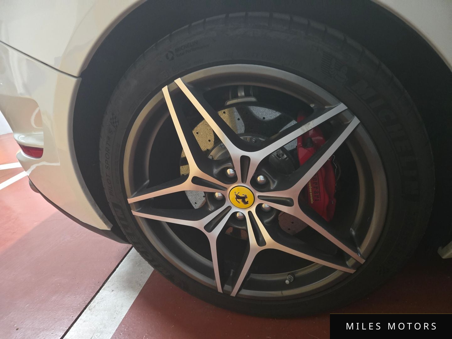 Ferrari 캘리포니아 2016 — миниатюра 14