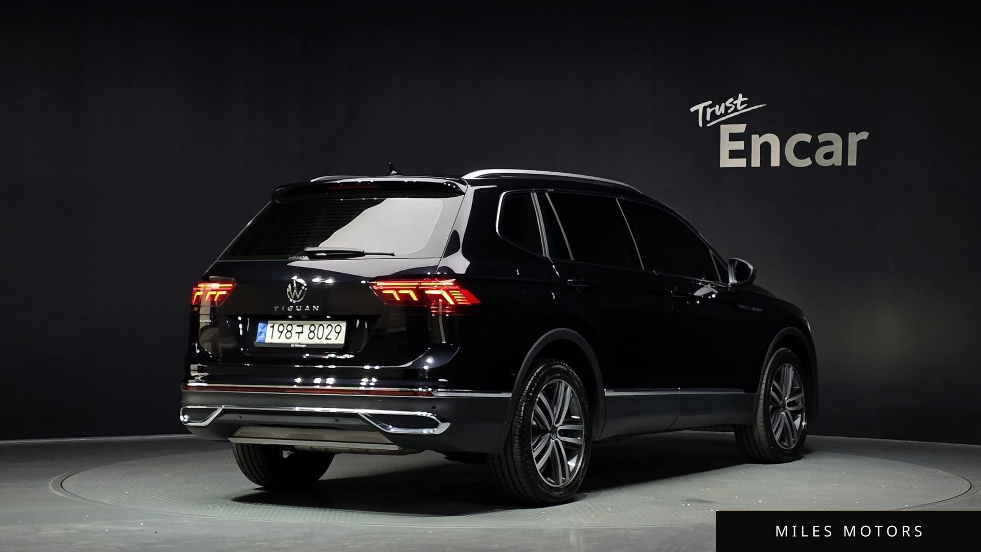 Volkswagen Tiguan 2023 — миниатюра 2