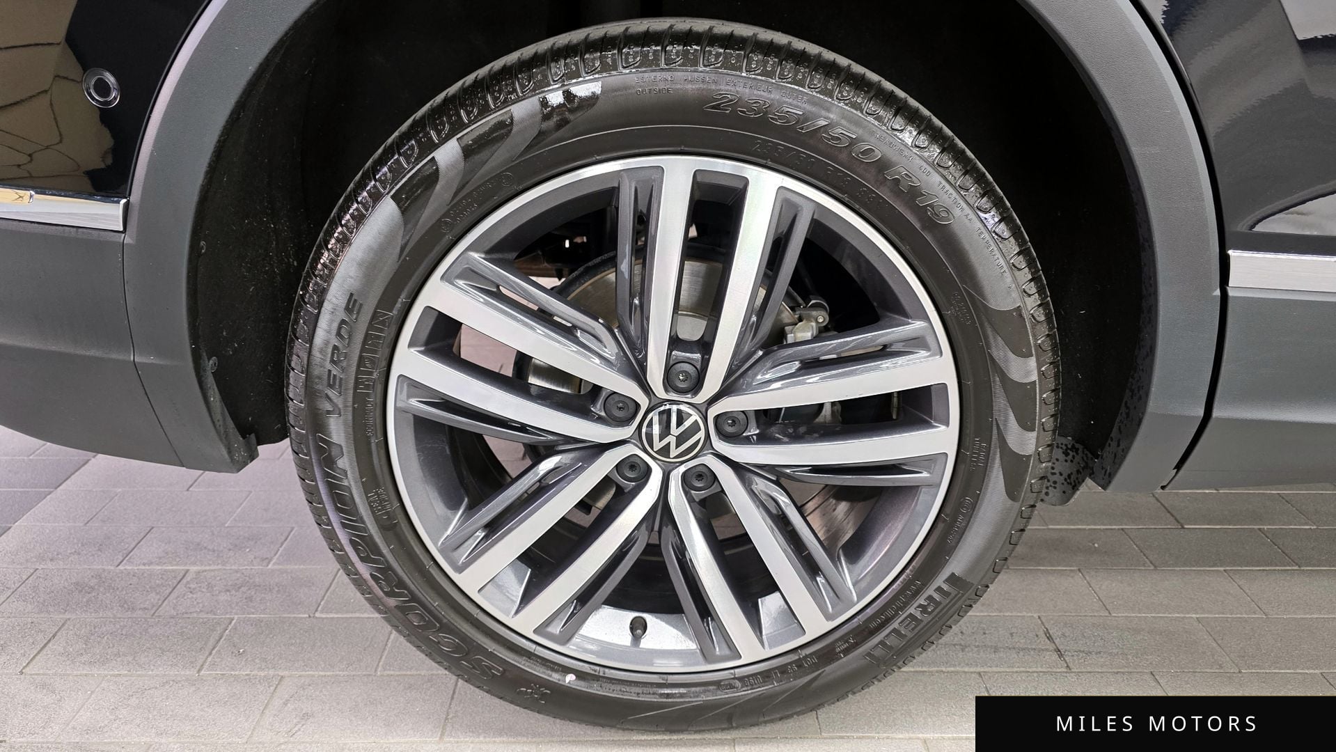 Volkswagen Tiguan 2023 — миниатюра 5