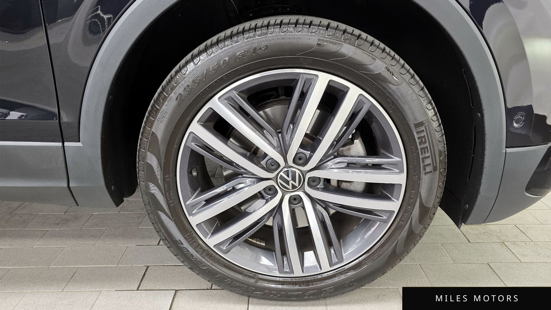 Volkswagen Tiguan 2023 — миниатюра 7