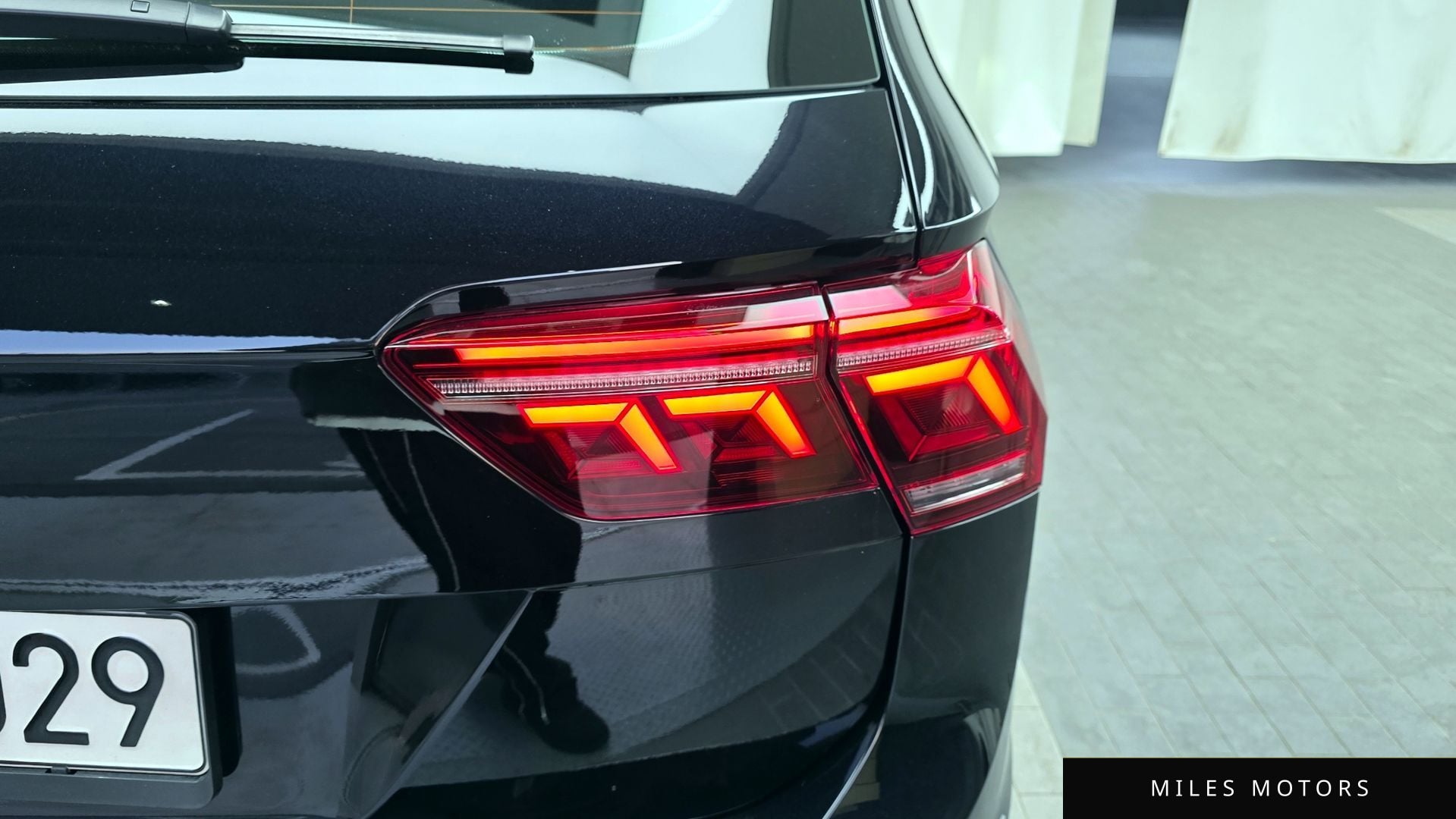 Volkswagen Tiguan 2023 — миниатюра 9