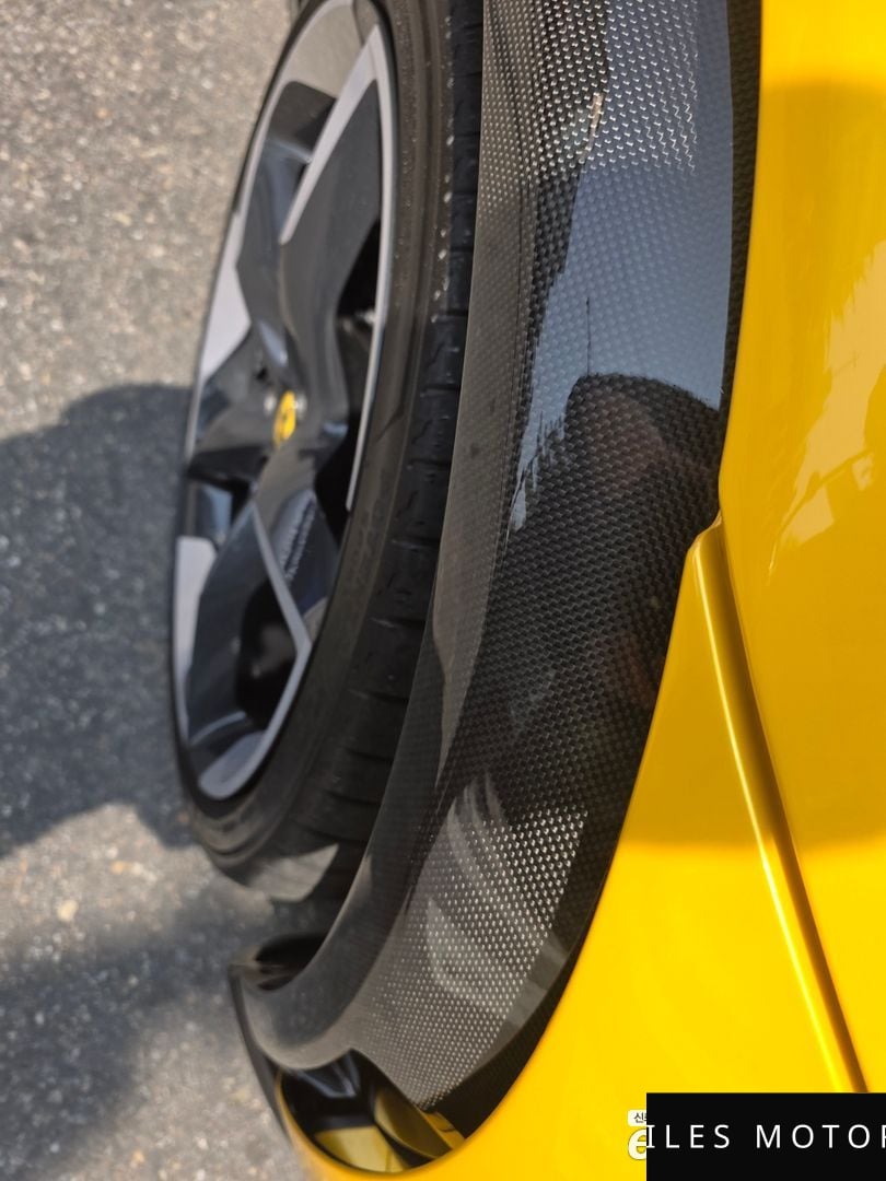 Ferrari 푸로산게 2025 — миниатюра 20