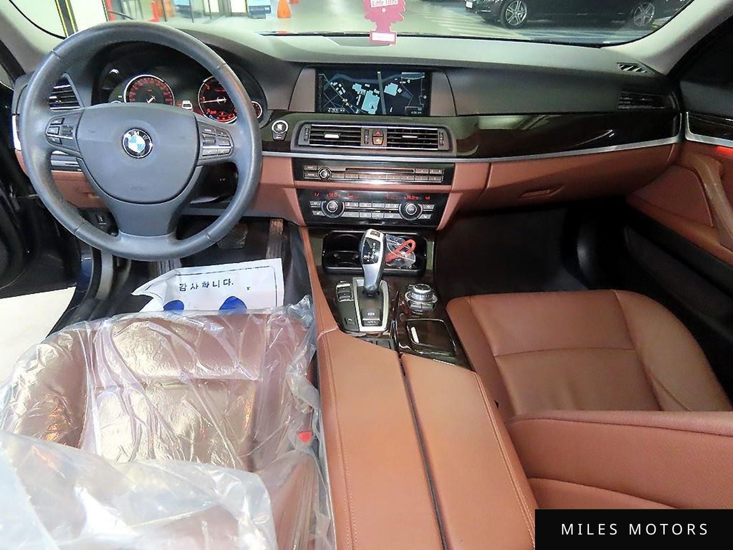 BMW 5 Series (F10) 2013 — миниатюра 10
