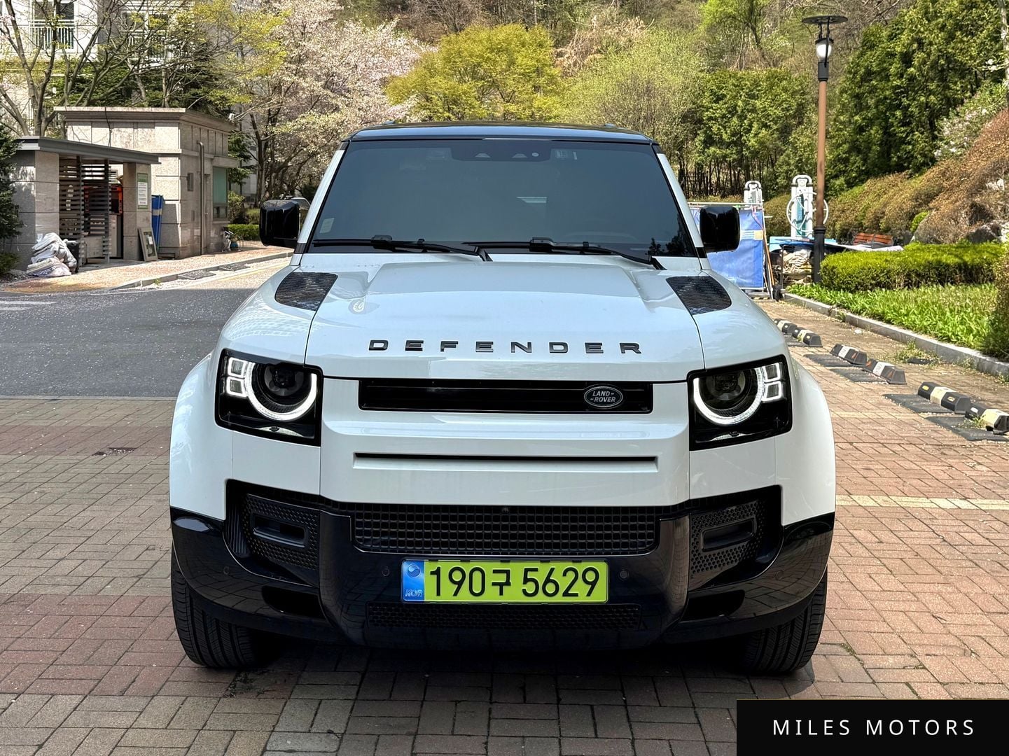 Land Rover Defender 2025 — миниатюра 3