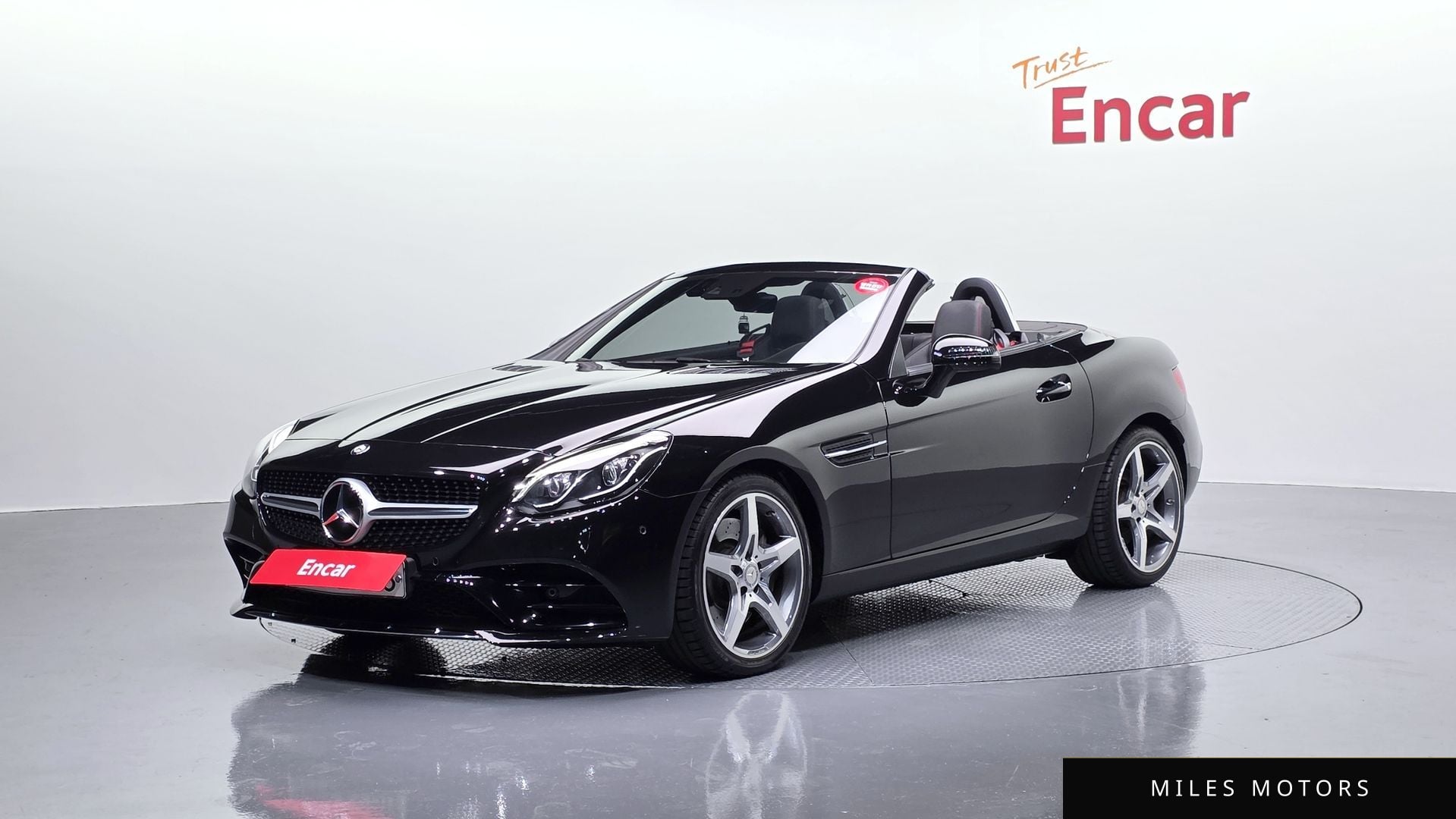 Mercedes-Benz SLC-Class R172 2017 — фото 1 из 12