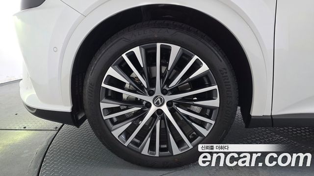 Лексус RX450h+ 2024 — миниатюра 4