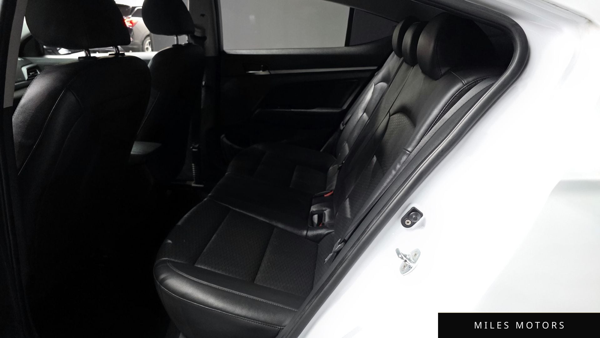 Hyundai AVANTE 2019 — миниатюра 16