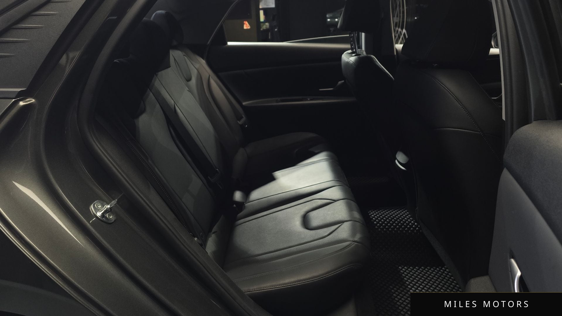Hyundai AVANTE 2021 — миниатюра 12