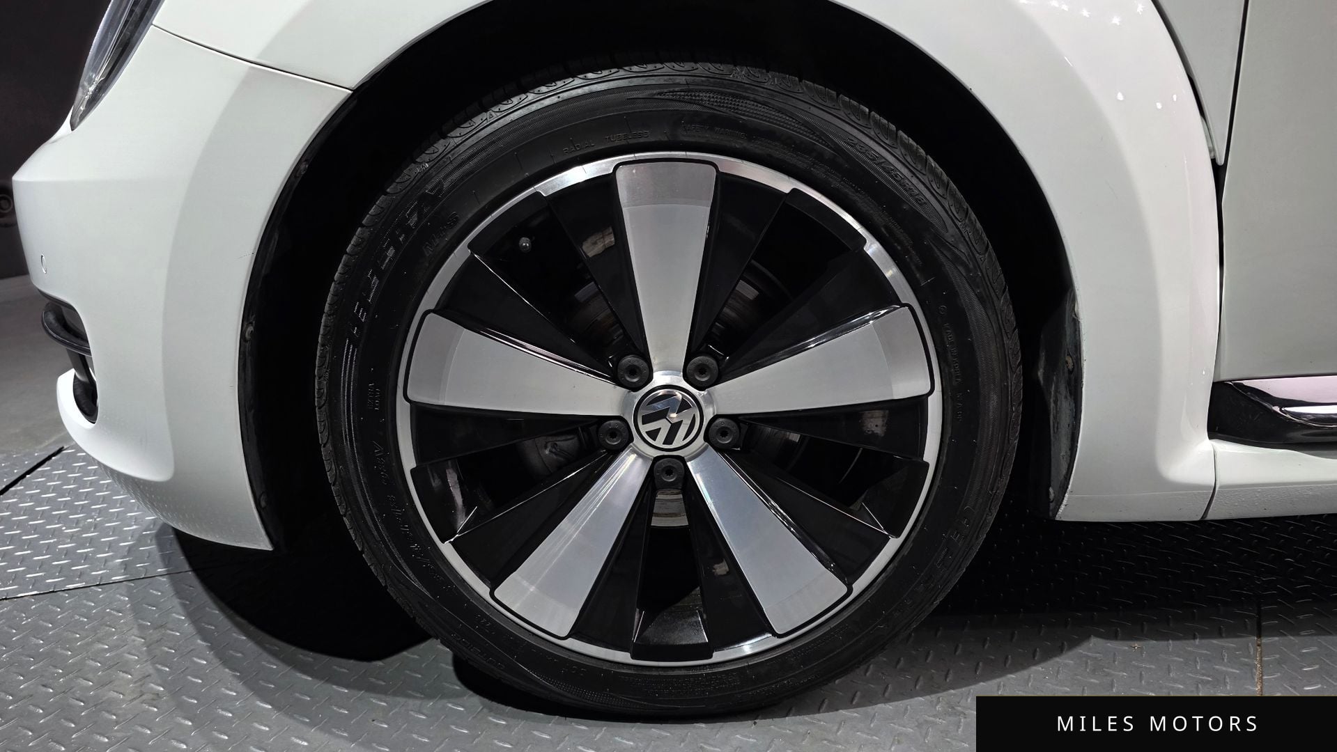 Volkswagen Beetle 2015 — миниатюра 5