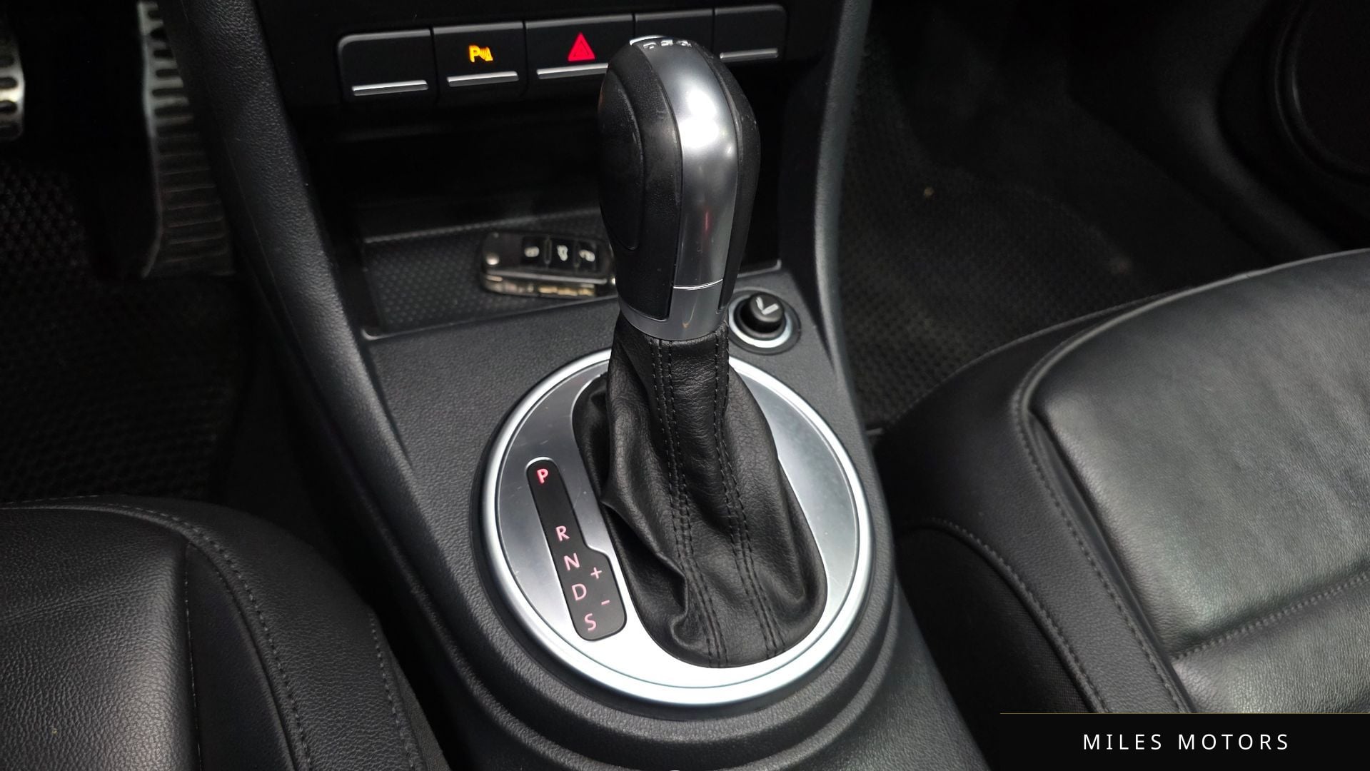 Volkswagen Beetle 2015 — миниатюра 9