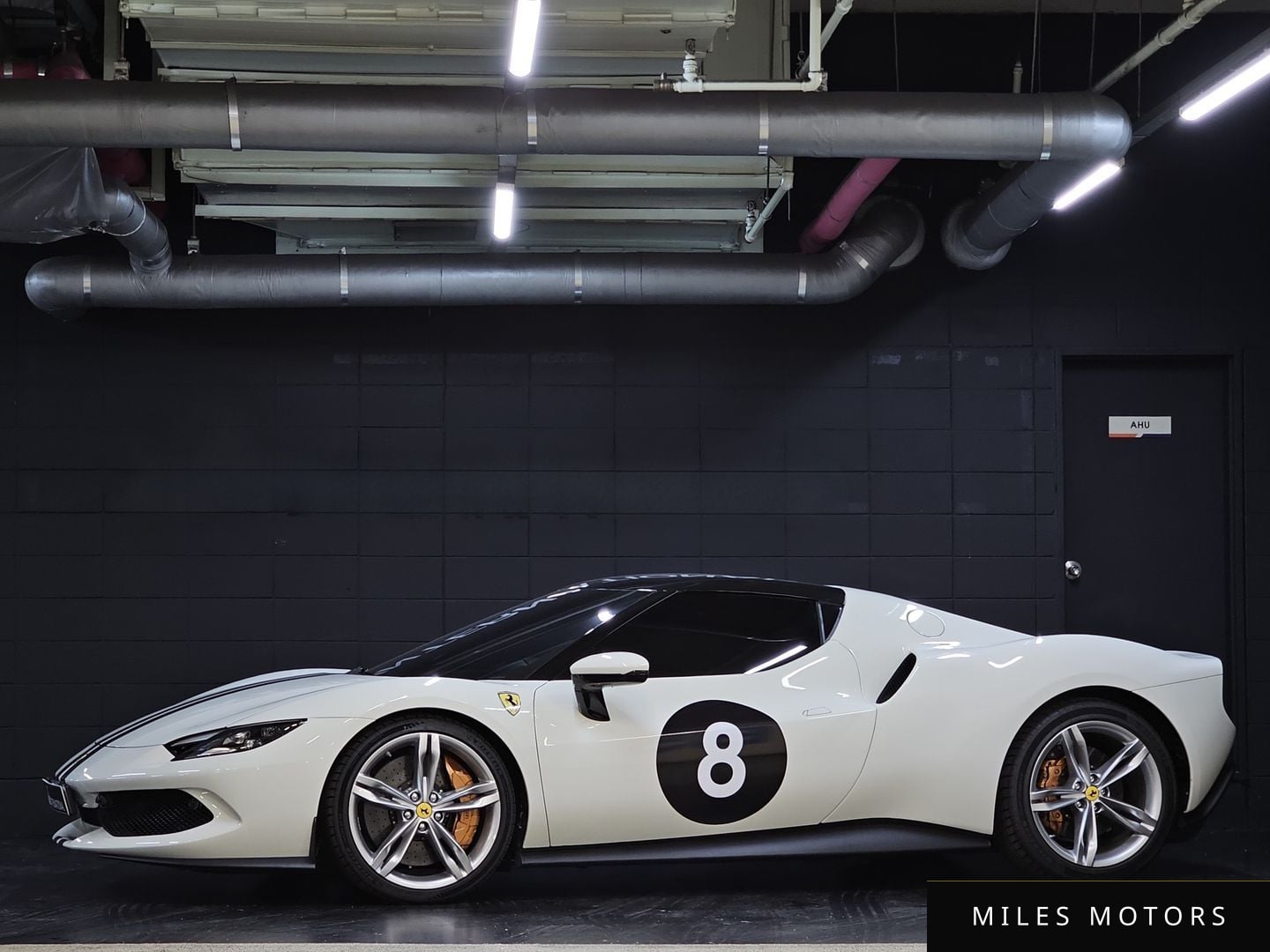 Ferrari 296 GTB 2023 — миниатюра 3