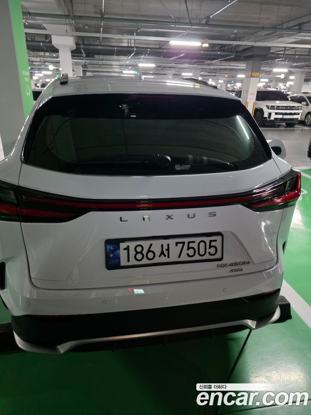 Лексус NX450h+ 2024 — миниатюра 5