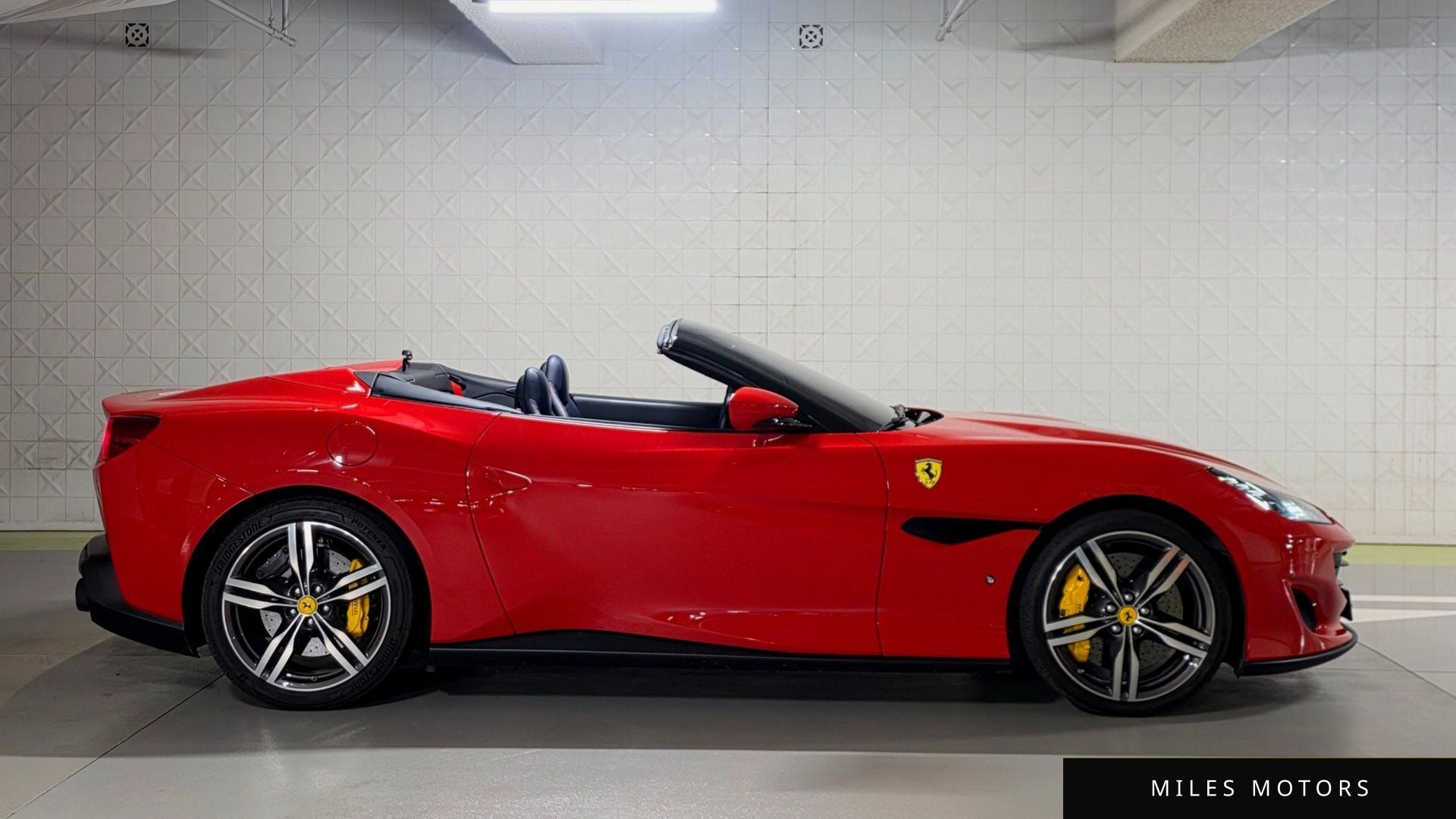 Ferrari 포르토피노 2019 — миниатюра 8