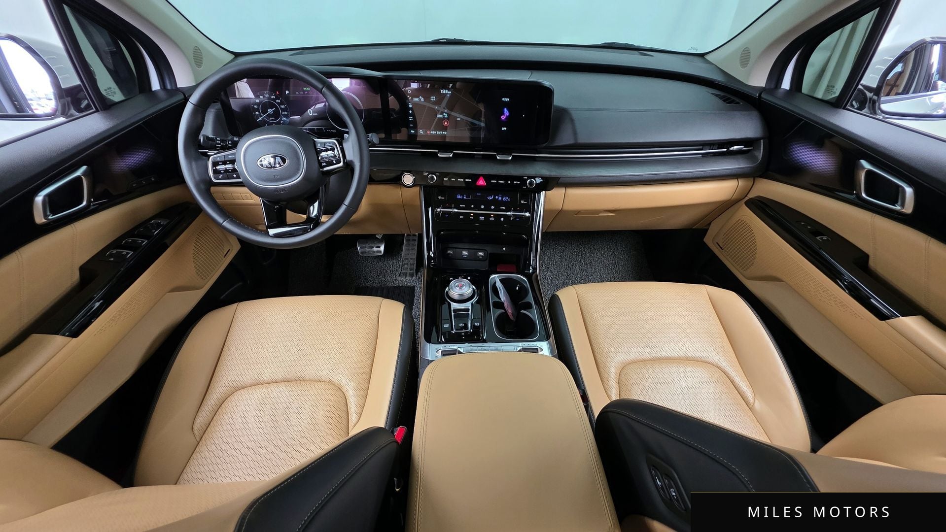 Kia Carnival 2021 — миниатюра 10