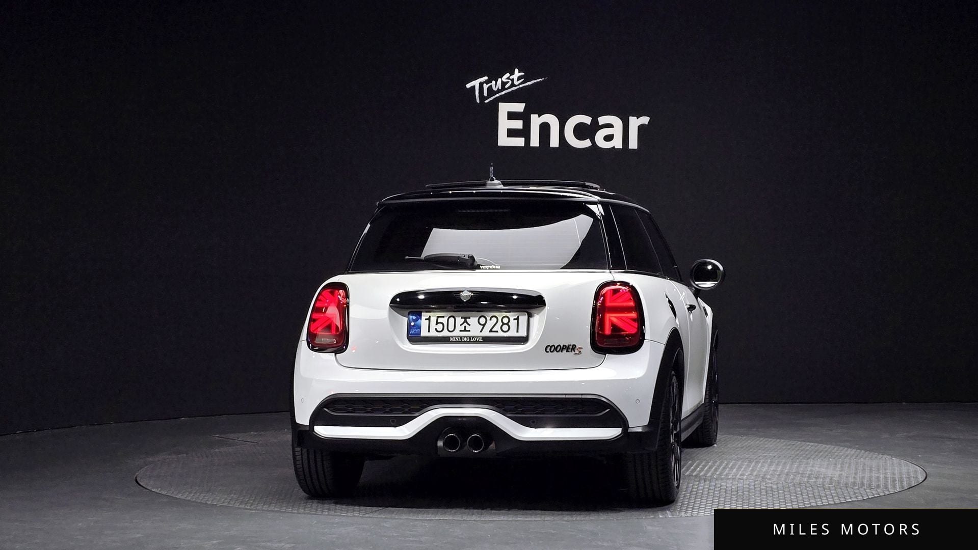 MINI 쿠퍼 S 2023 — миниатюра 3