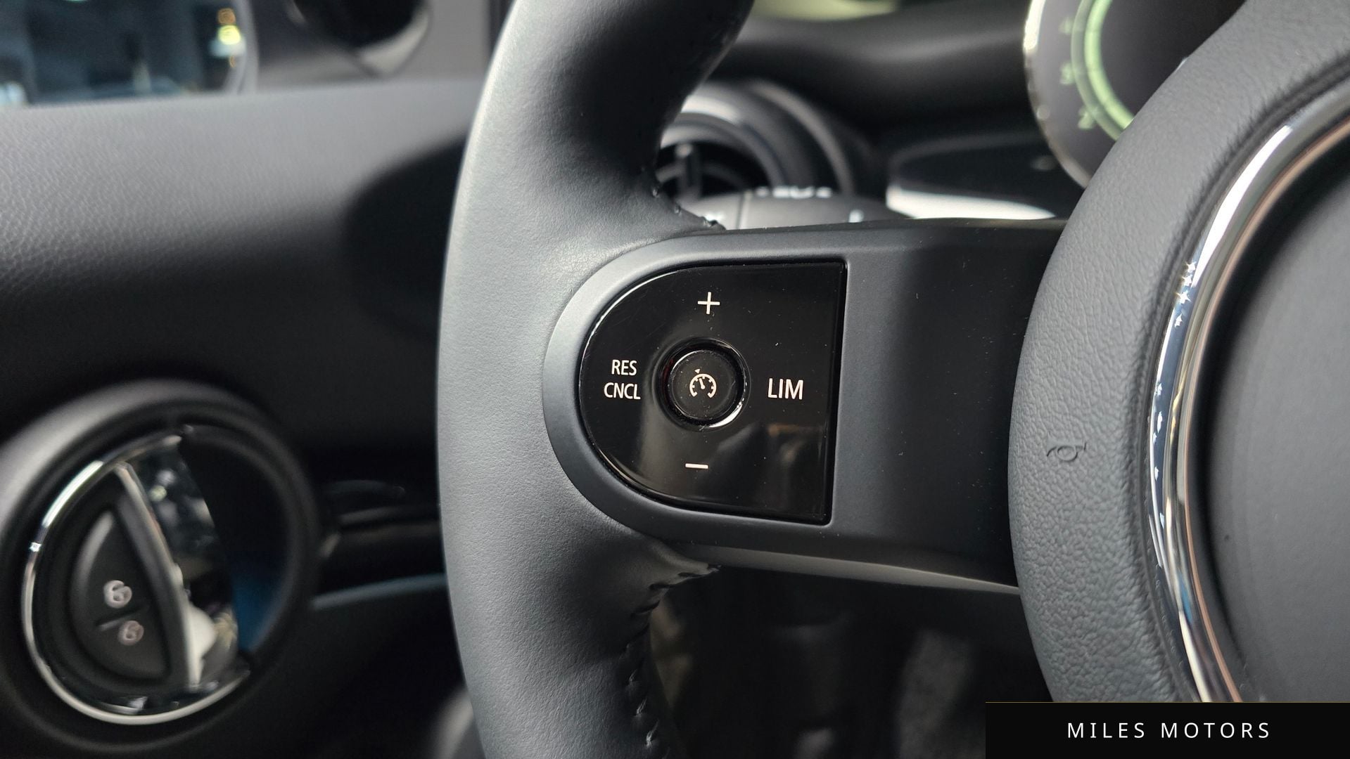 MINI 쿠퍼 S 2023 — миниатюра 20