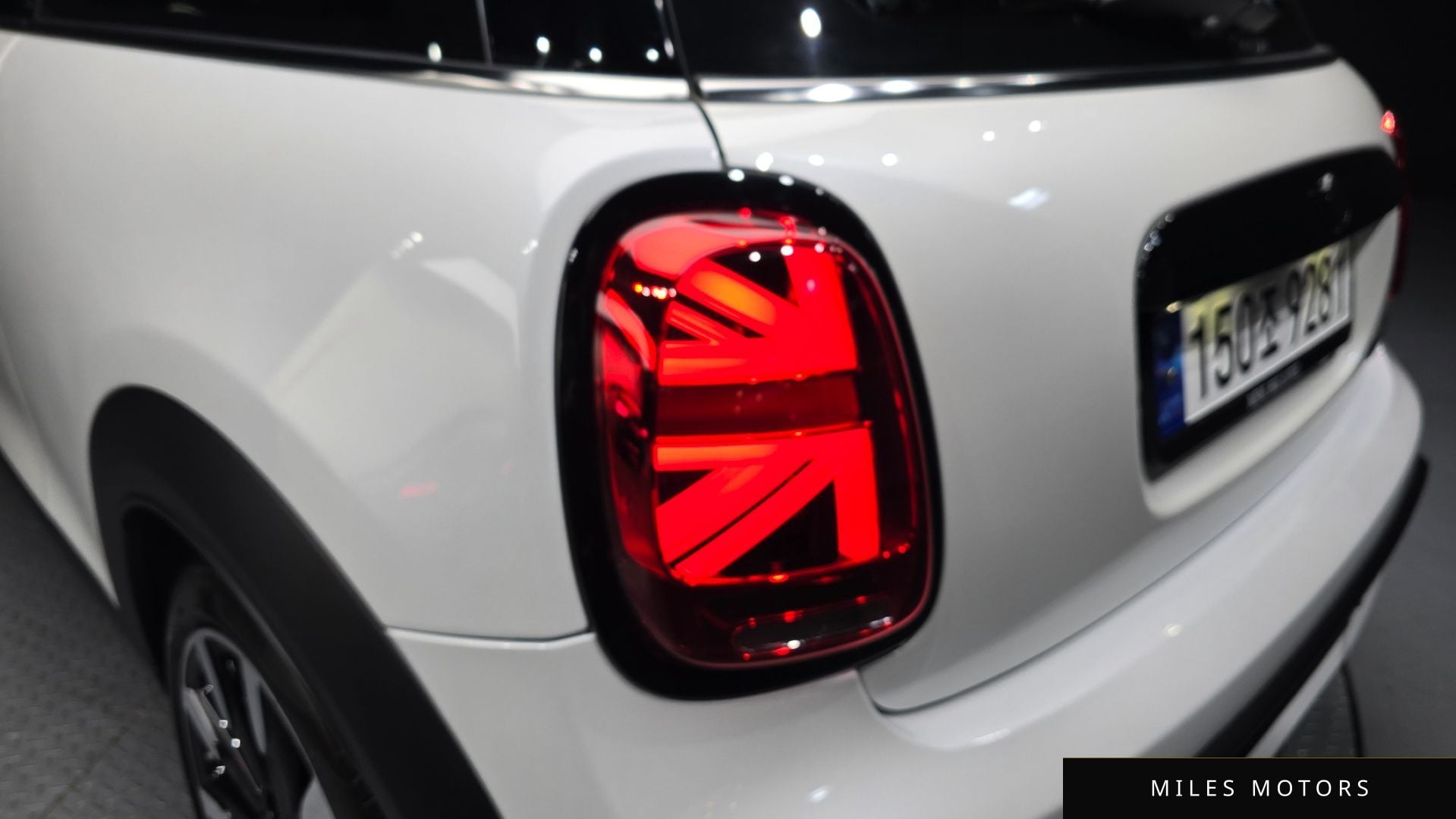 MINI 쿠퍼 S 2023 — миниатюра 8