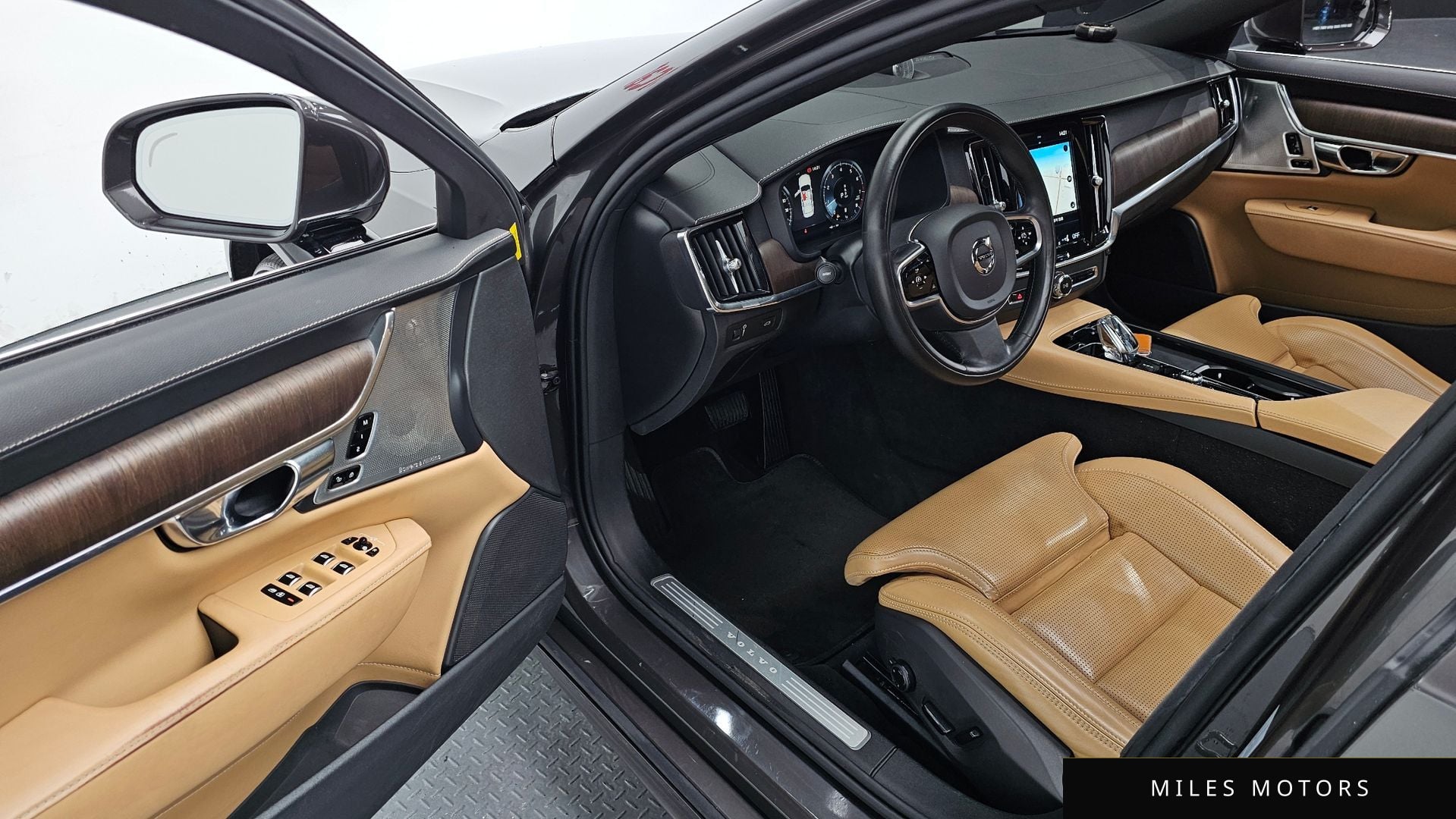 Volvo S90 2021 — миниатюра 13