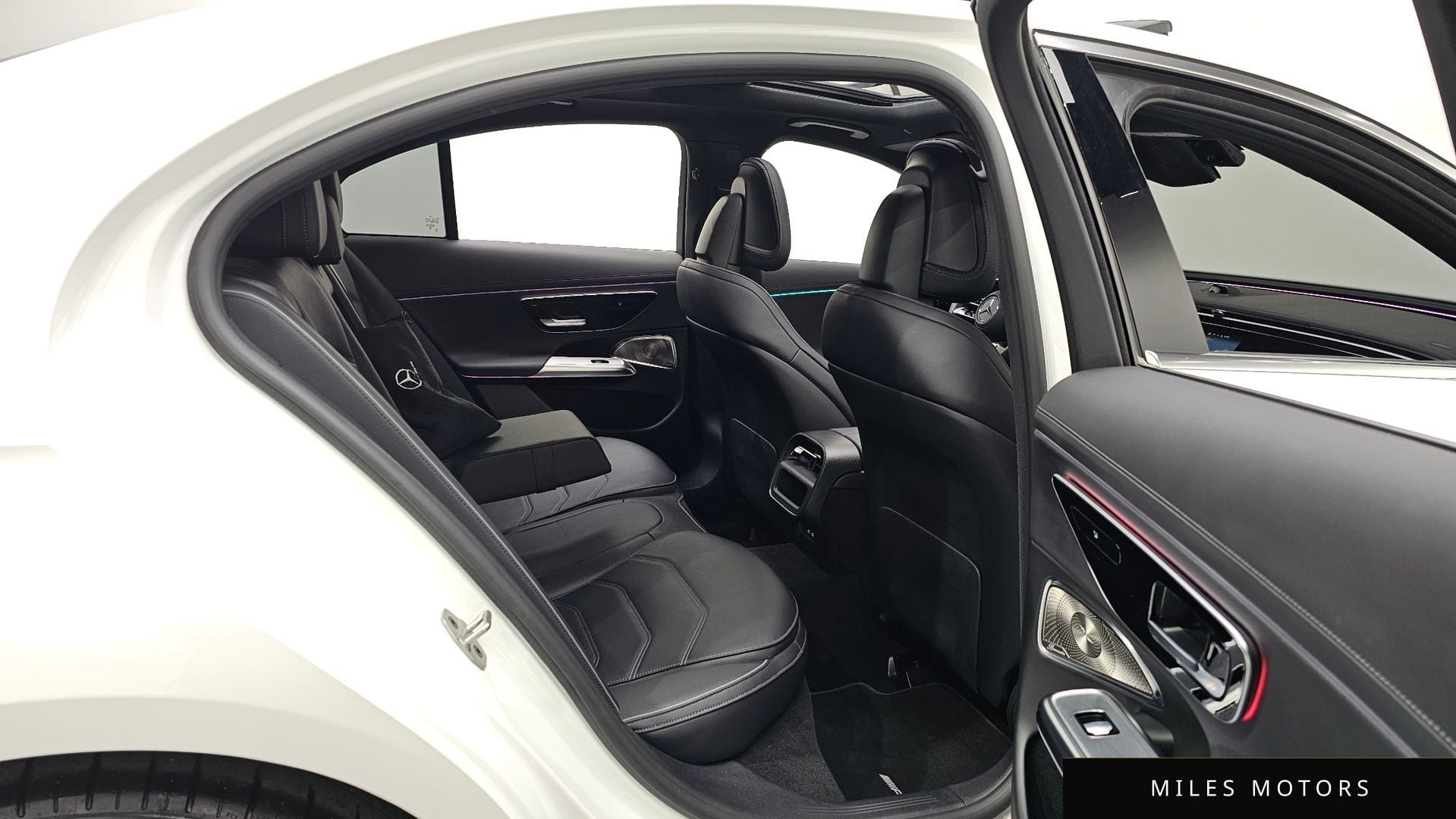 Mercedes-Benz E-클래스 W214 2024 — миниатюра 15