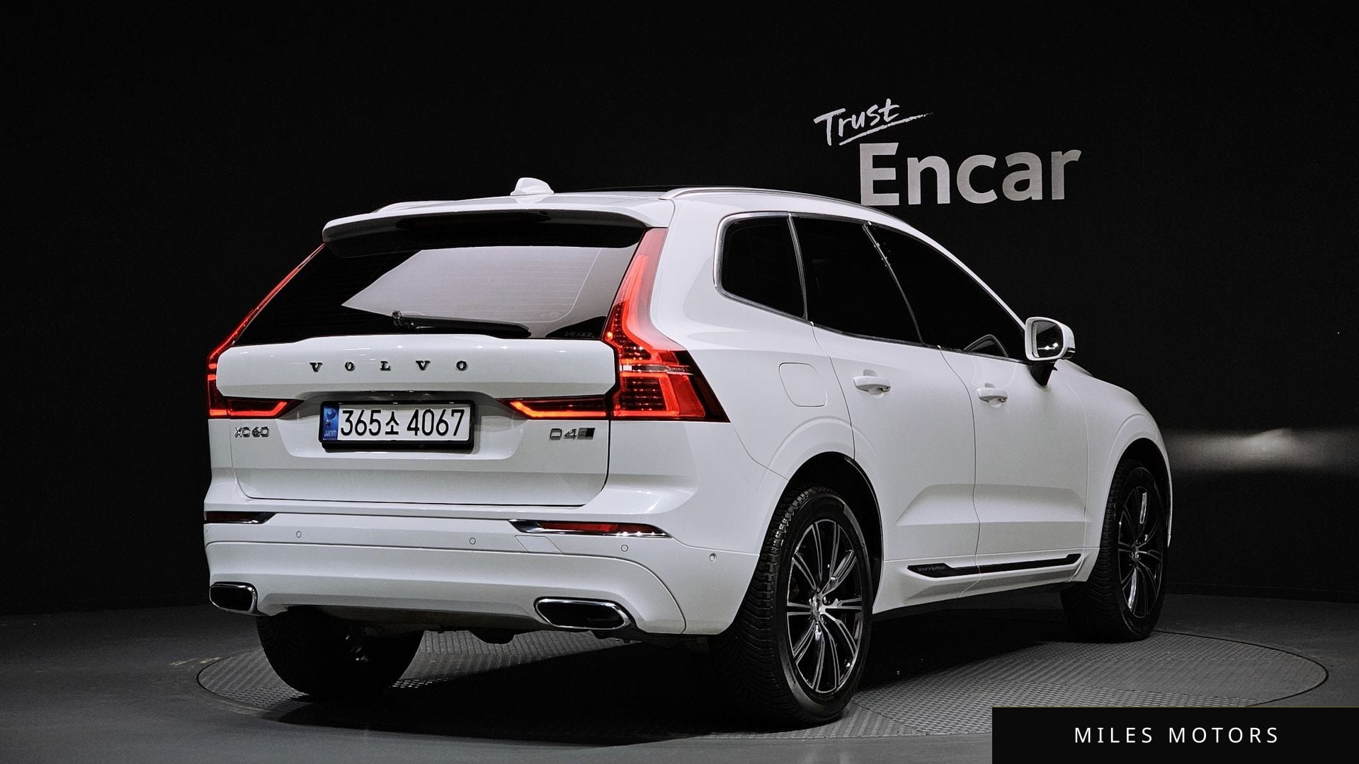 Volvo XC60 2018 — миниатюра 2