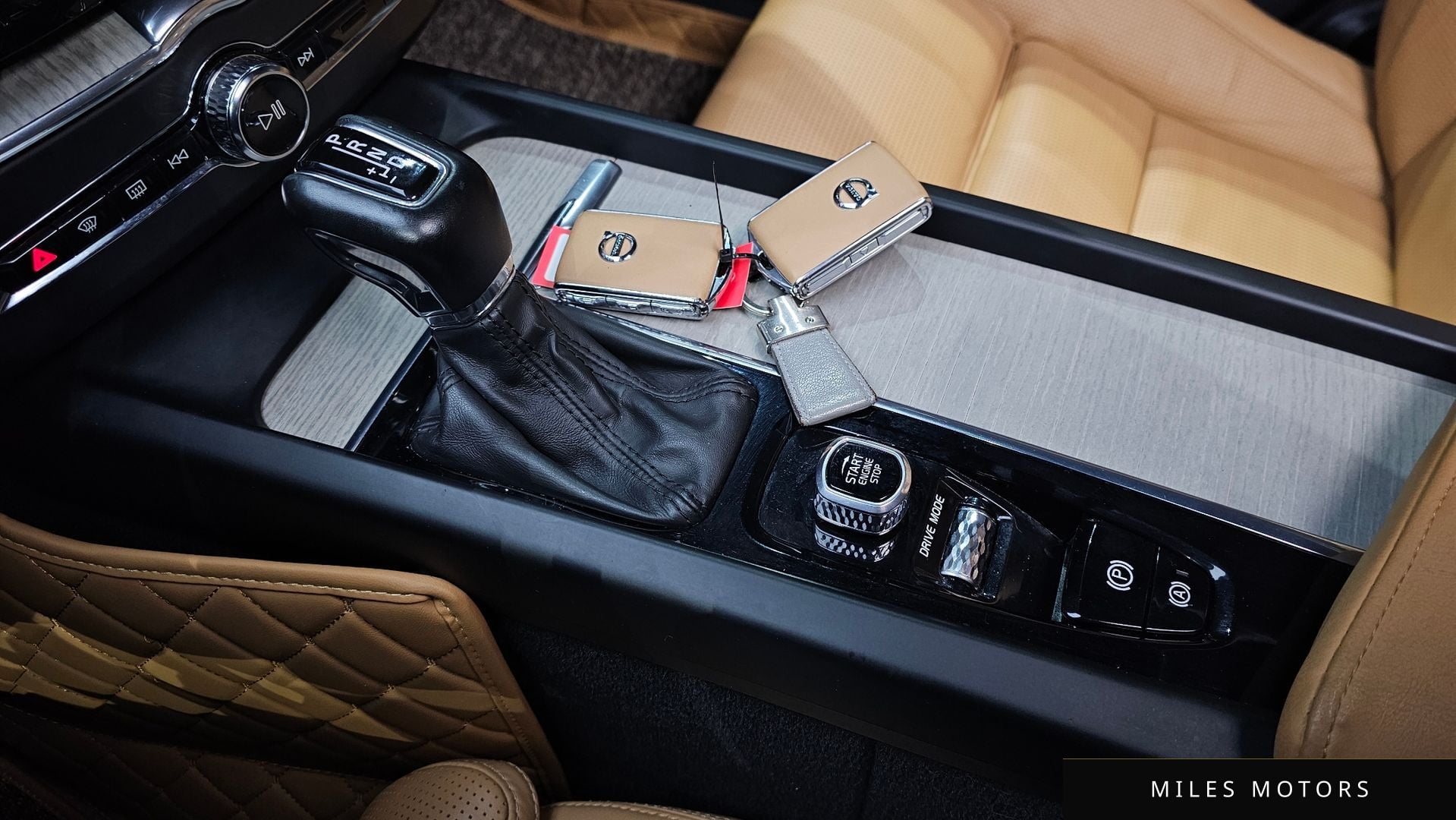 Volvo XC60 2018 — миниатюра 9