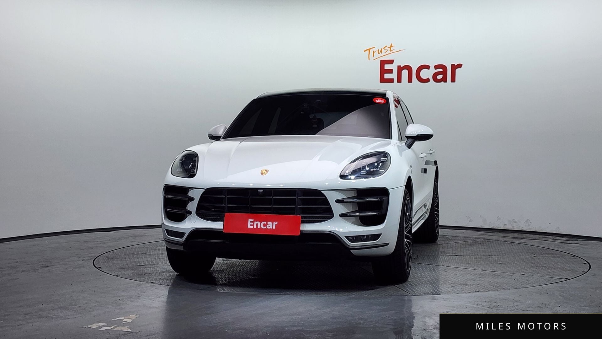 Porsche Macan 2017 — миниатюра 3