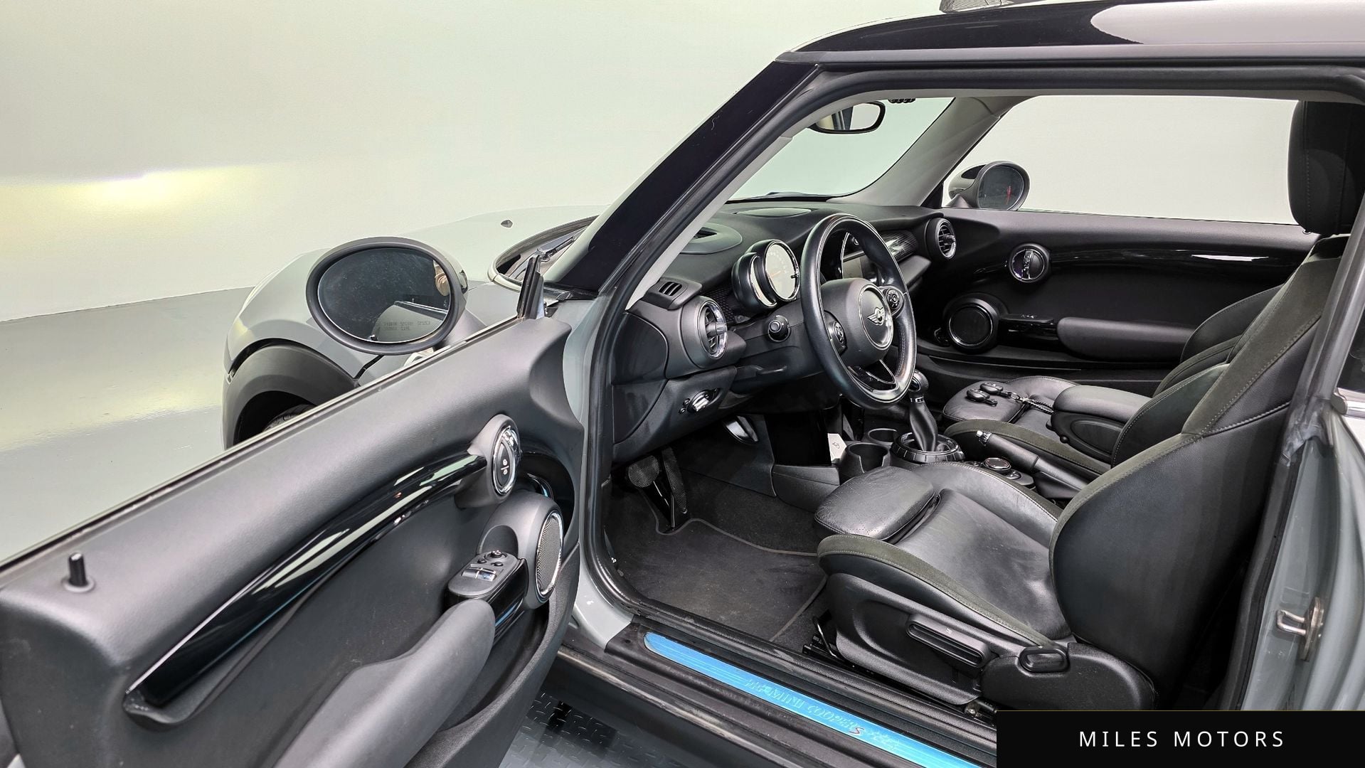 MINI Cooper 2015 — миниатюра 10
