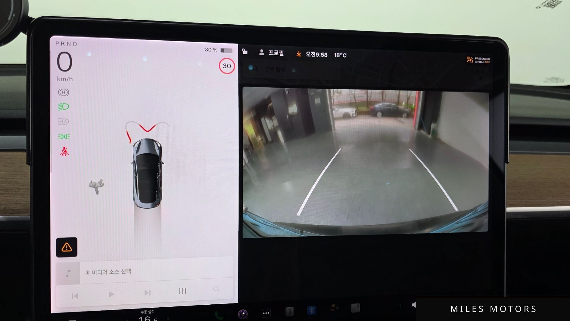Tesla 모델 3 2020 — миниатюра 20
