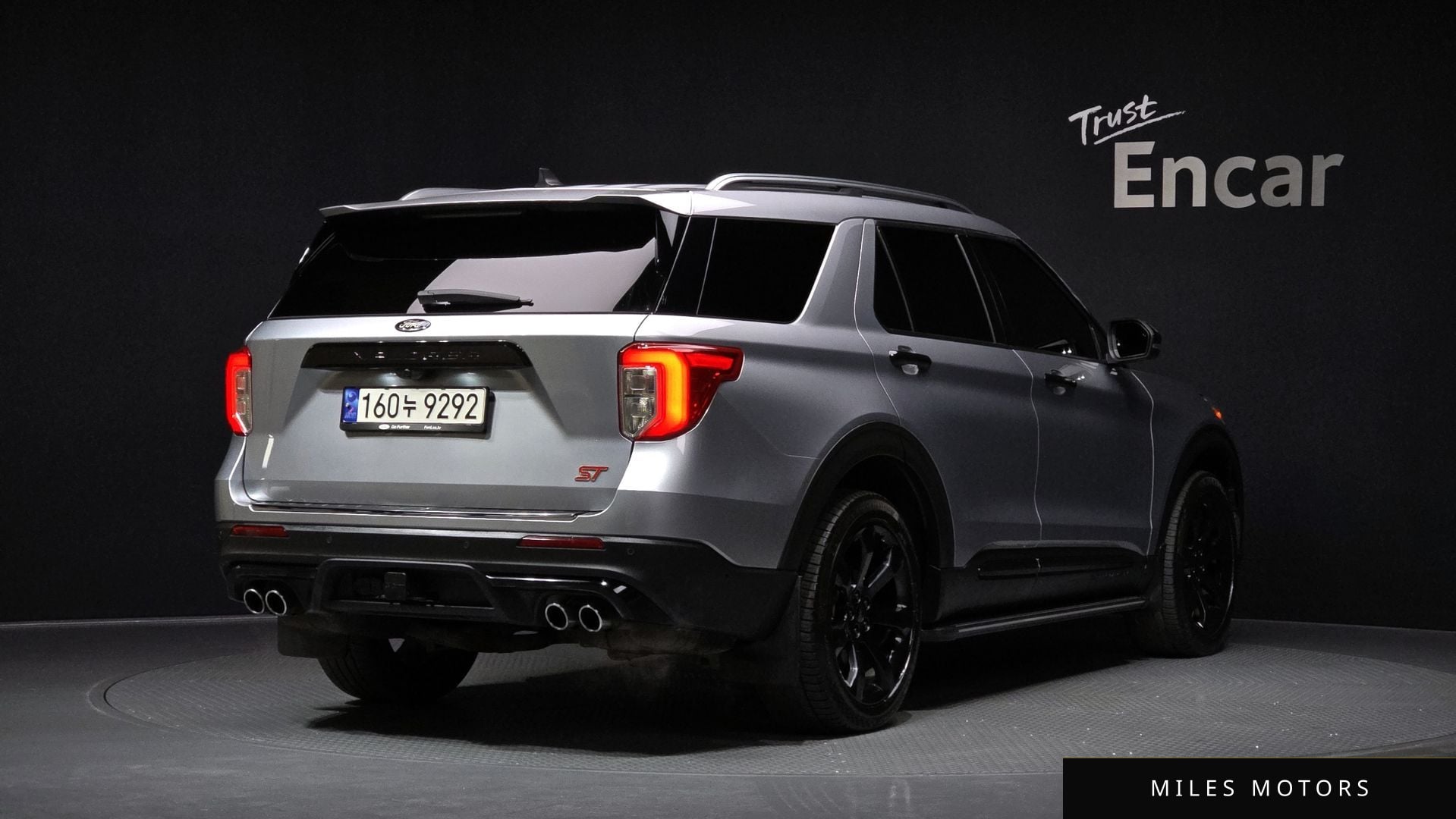 Ford Explorer 2021 — миниатюра 2