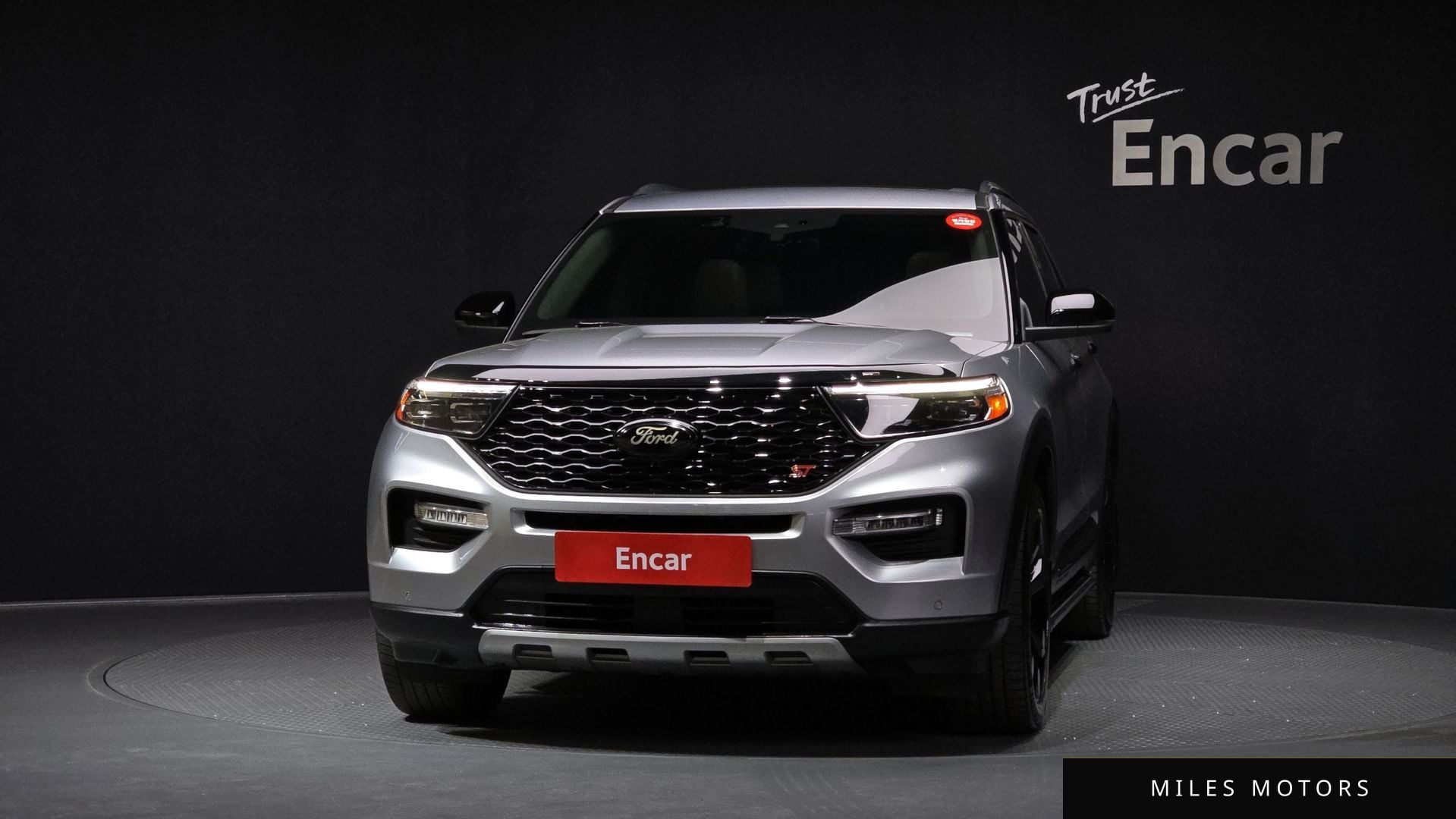 Ford Explorer 2021 — миниатюра 3