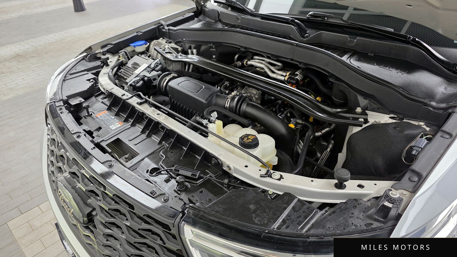 Ford Explorer 2021 — миниатюра 6