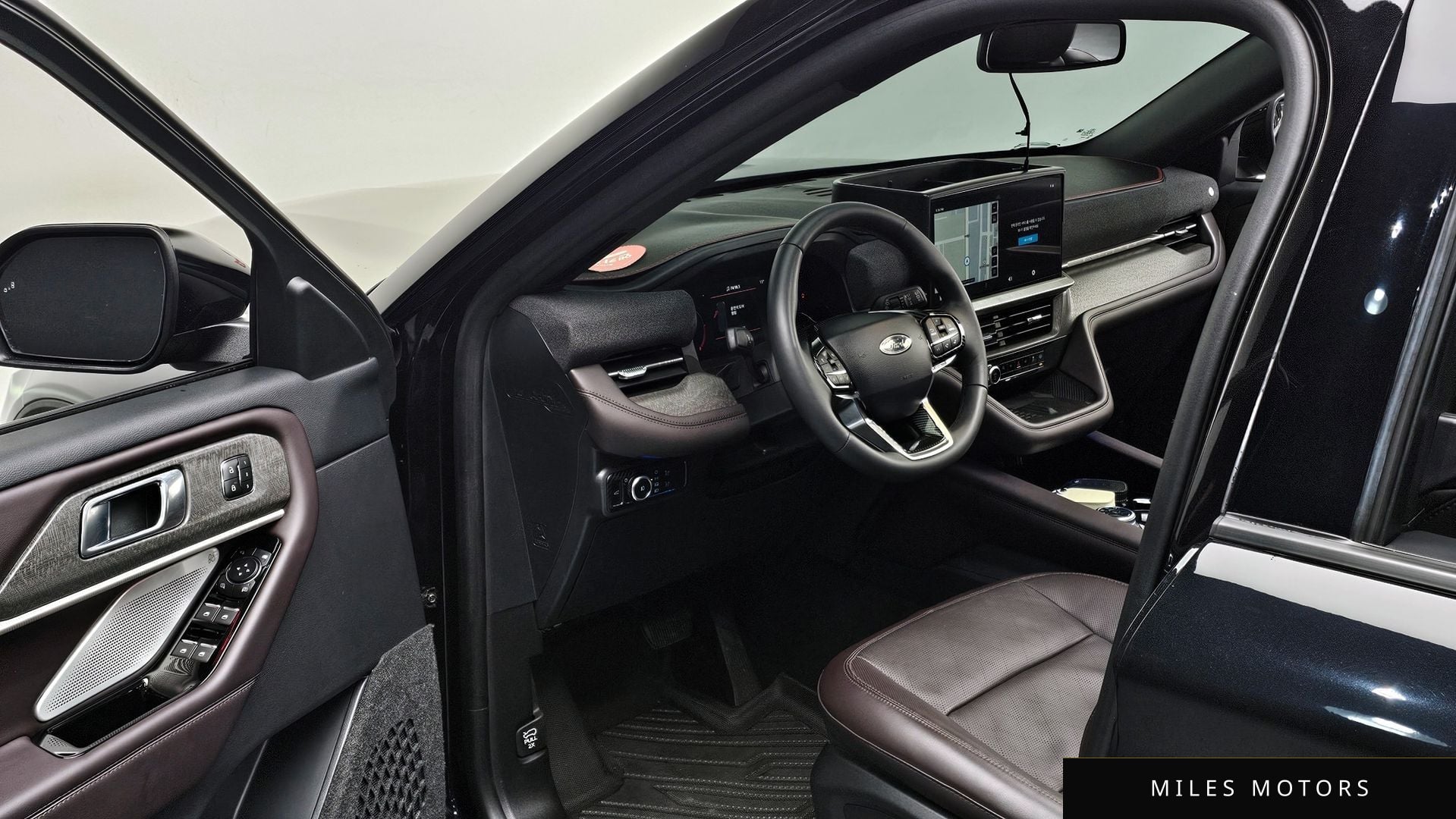 Ford 익스플로러 2025 — миниатюра 17