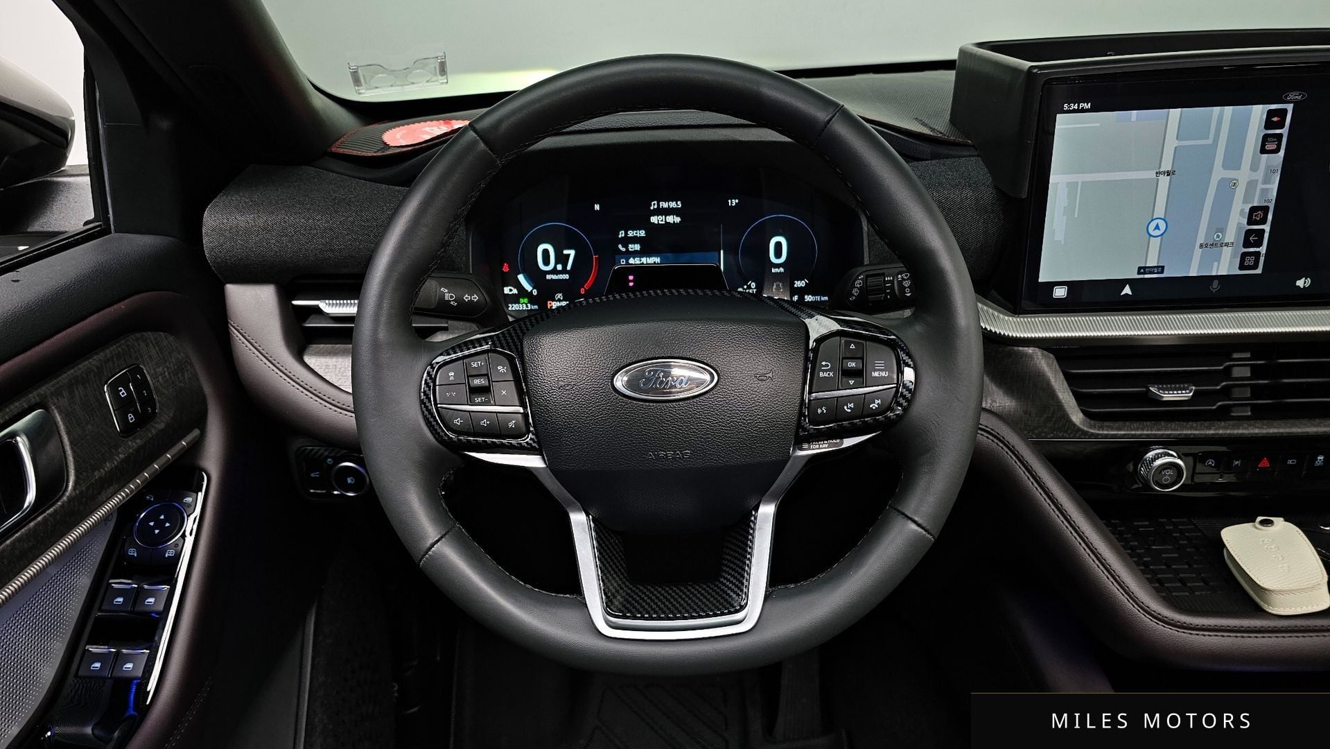 Ford 익스플로러 2025 — миниатюра 19